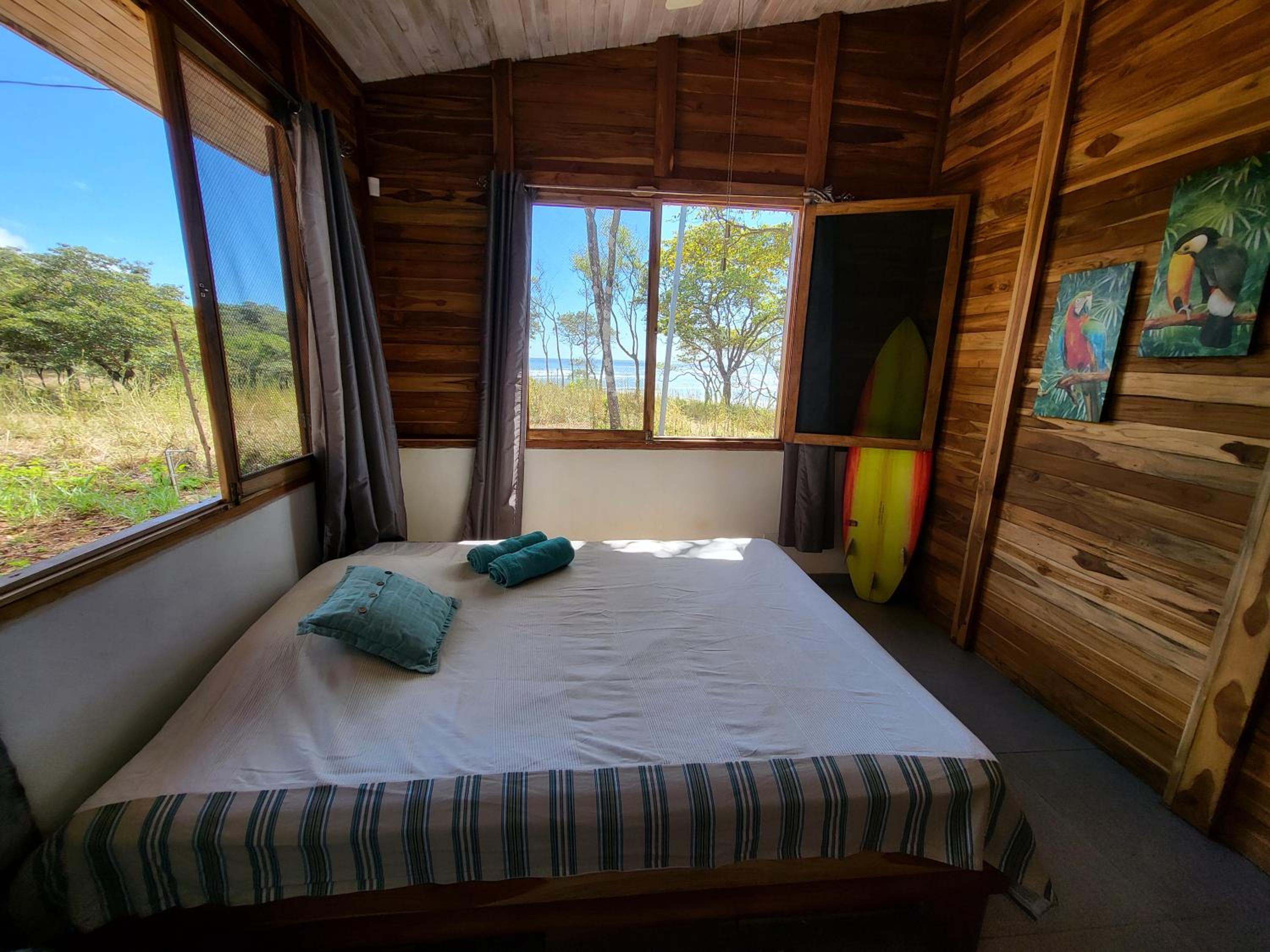 Casa Lagarto Beachfront