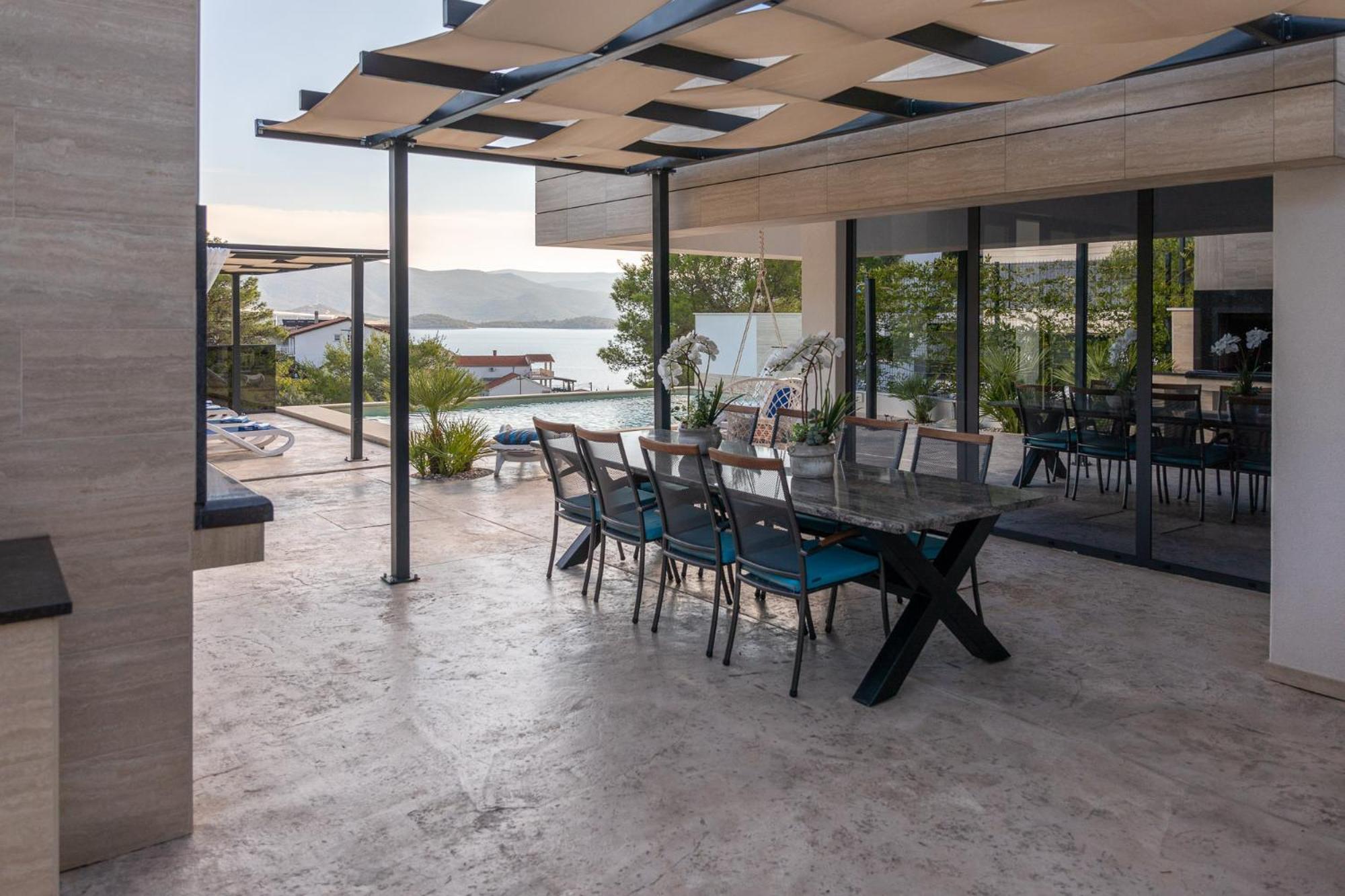 Villa Adria View Exklusive Villa am Meer mit Pool und BBQ für 8 Personen
