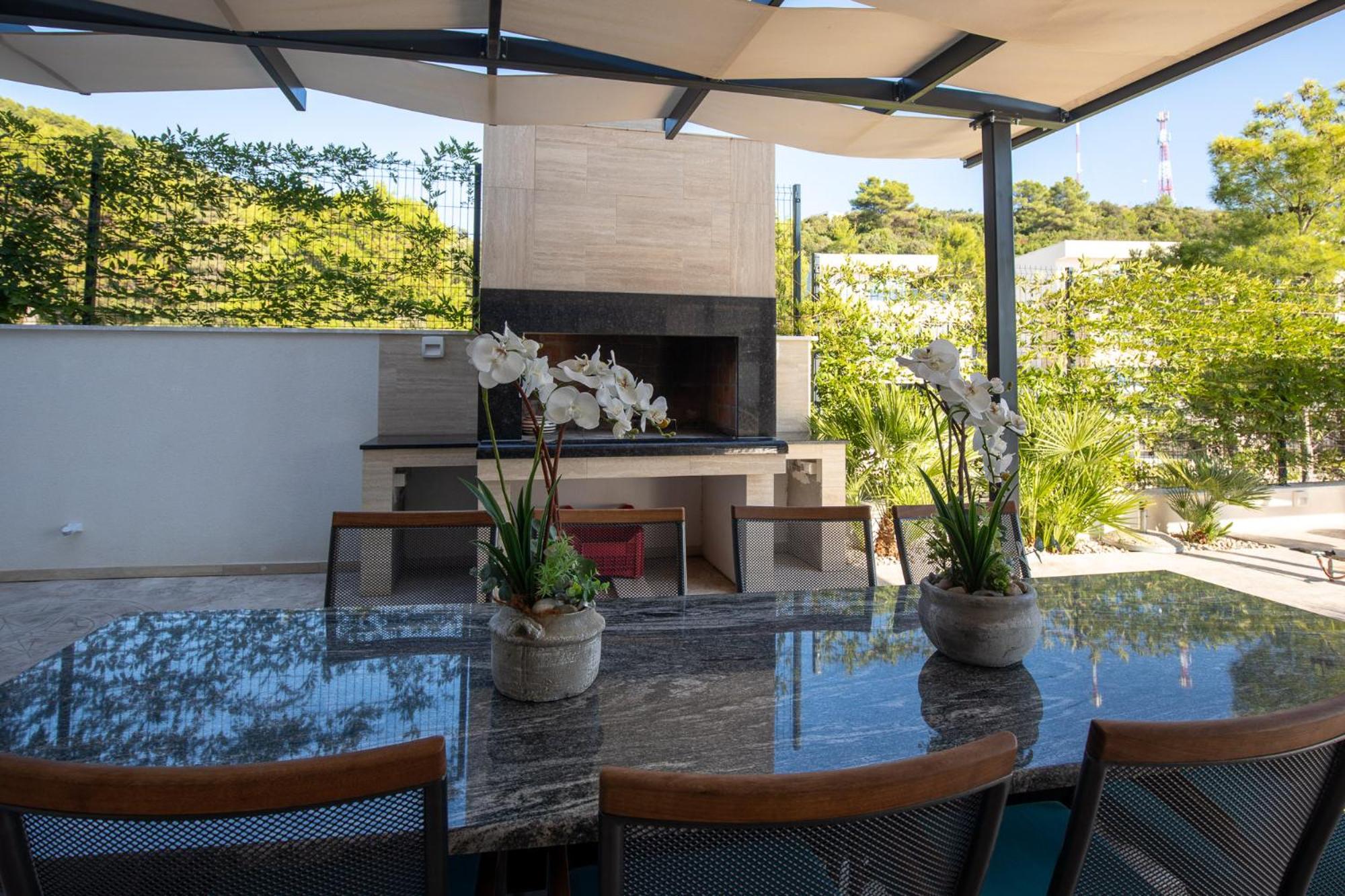 Villa Adria View Exklusive Villa am Meer mit Pool und BBQ für 8 Personen