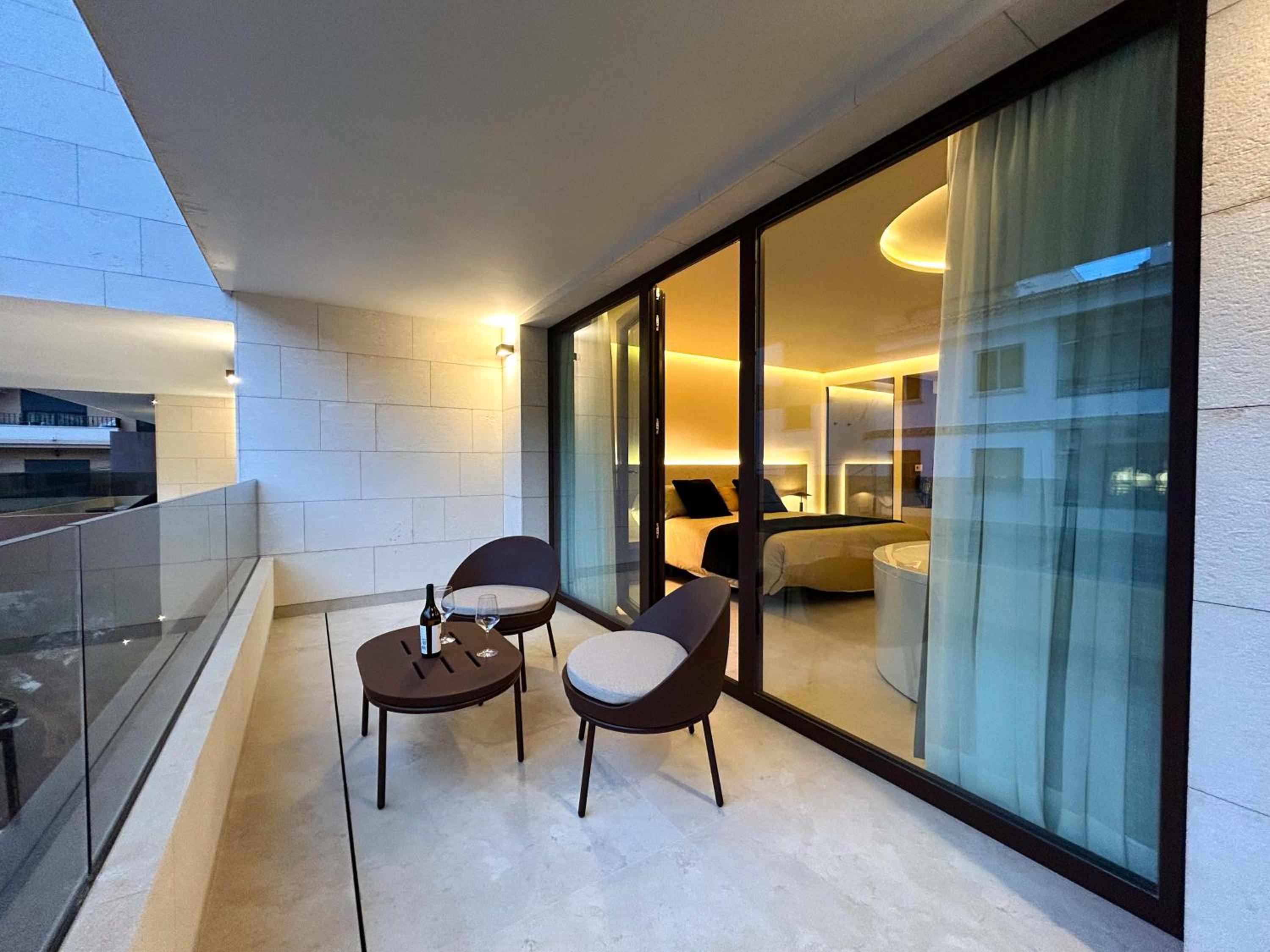 Olea Suites