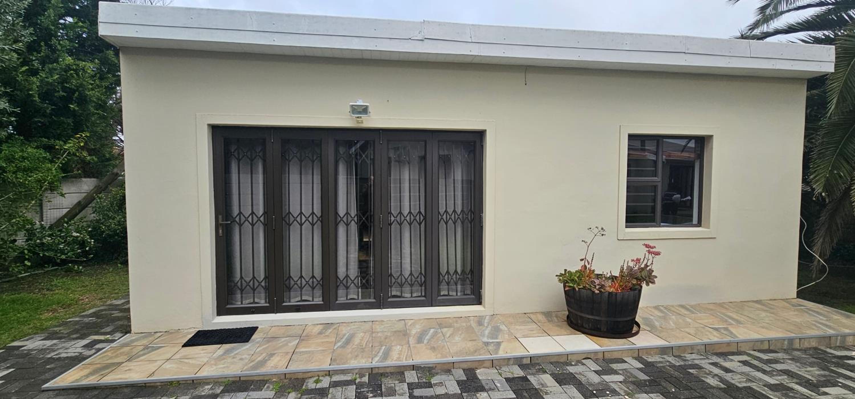 Stay at Sonneweelde view 2