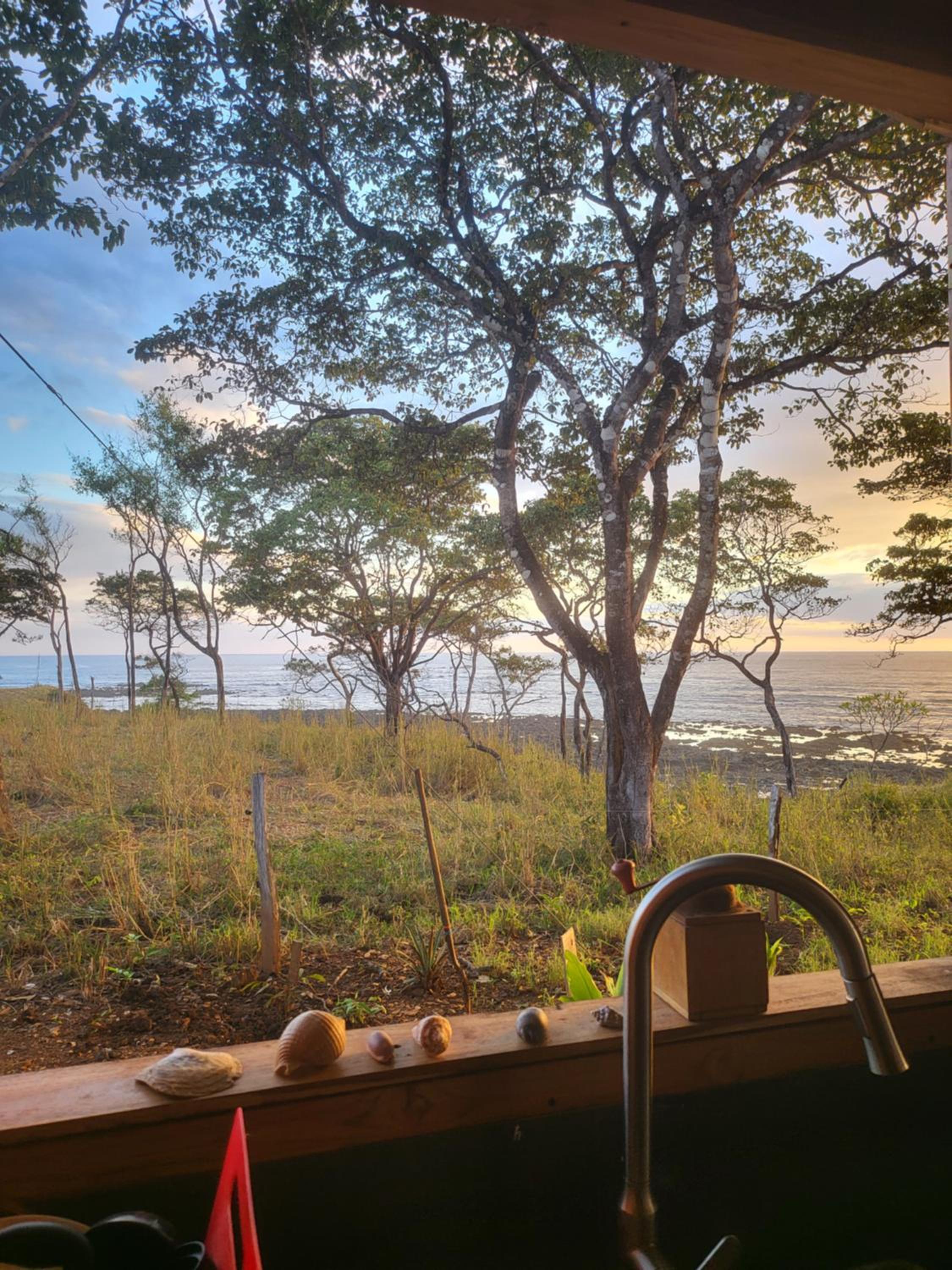 Casa Lagarto Beachfront