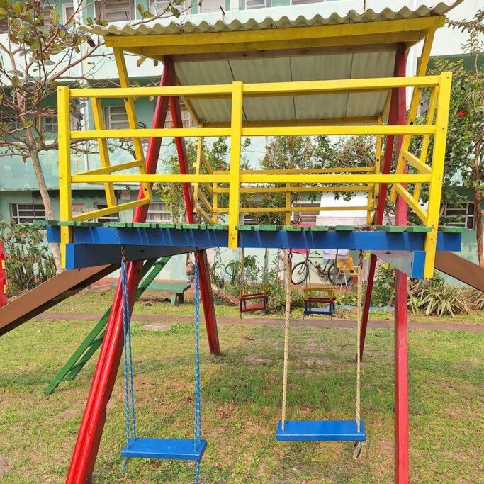 Apartamento Carmem em Condomínio à Beira-Mar