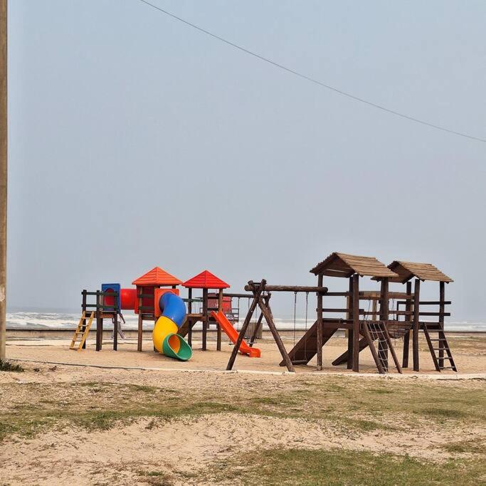 Apartamento Carmem em Condomínio à Beira-Mar