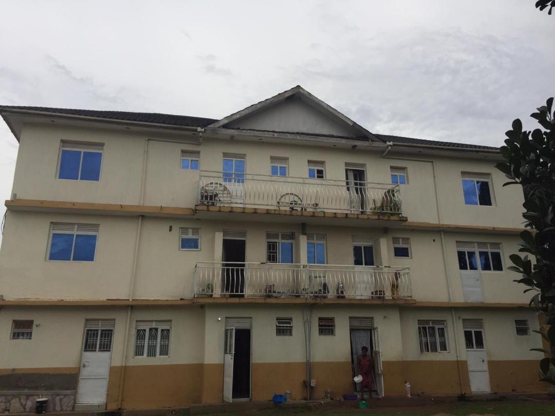 Mary Apartments
