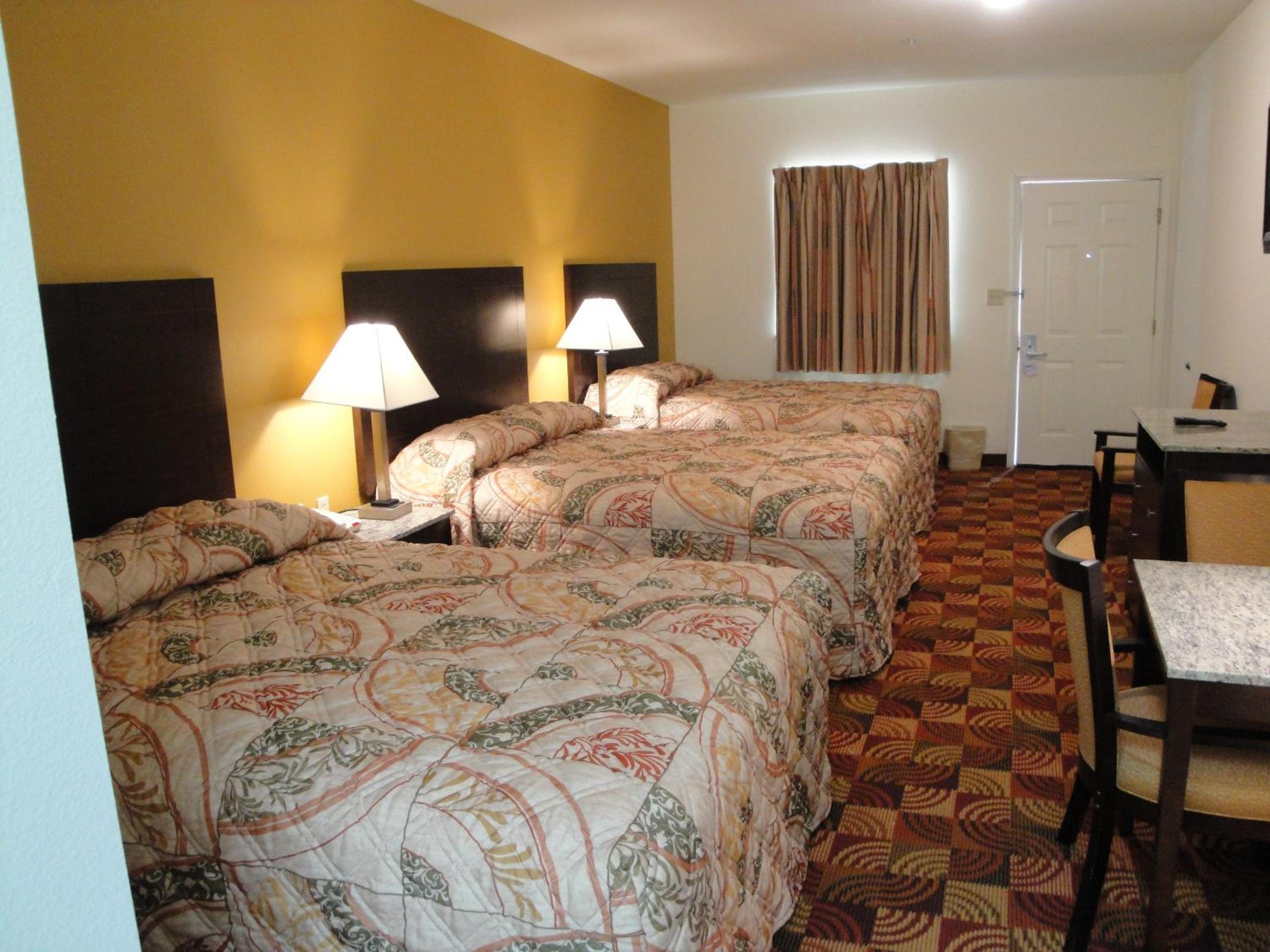 Woodward Vacations - Sands Inn  Suites - Property Image 2