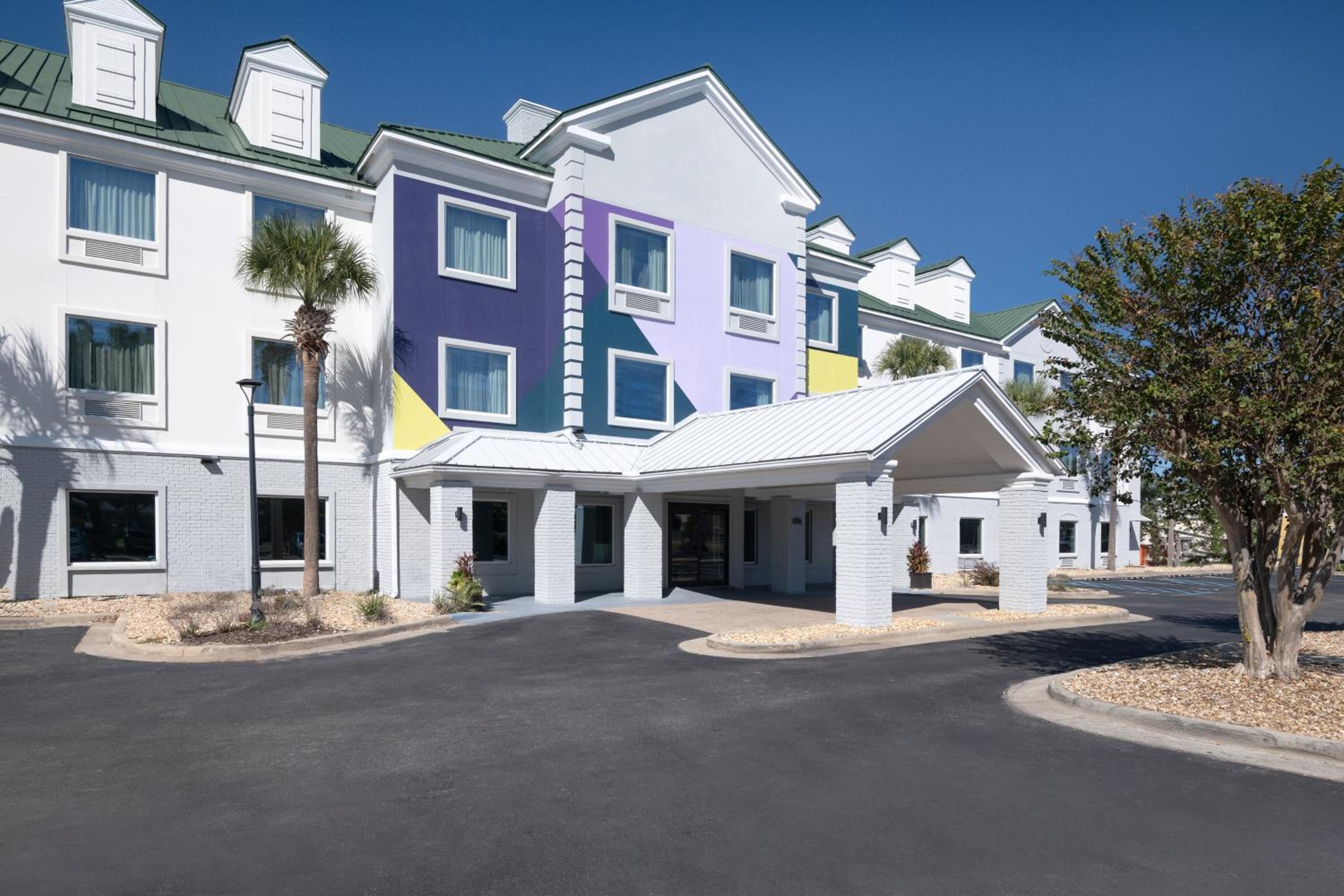 Hotel Spark by Hilton Destin