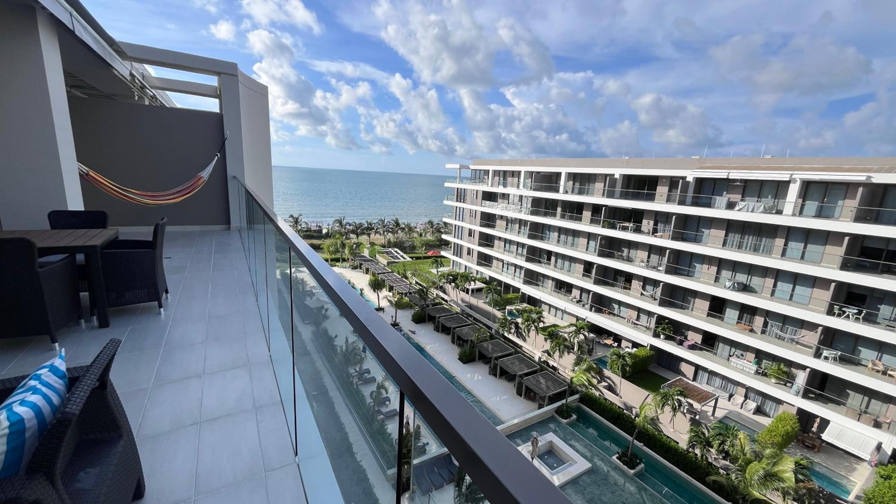 Apartmento con vista al mar y piscina Cartagena