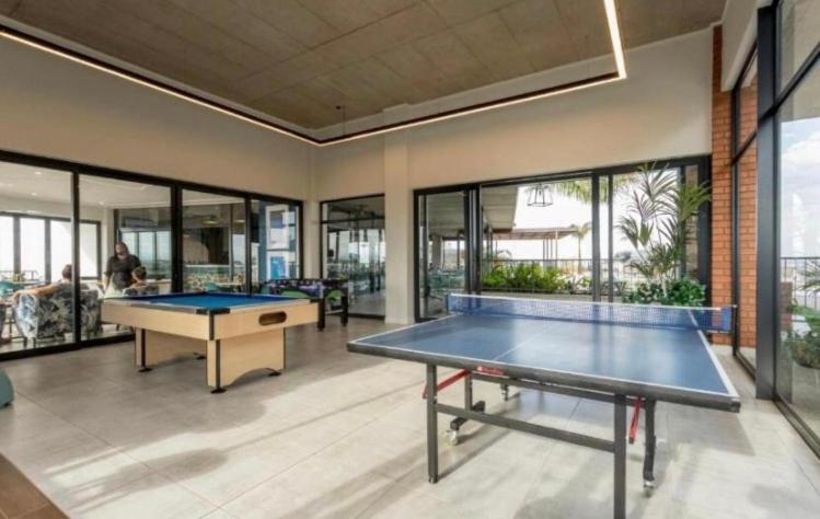 Penthouse Suite, Exquisite One Bedroom Apartment view 3