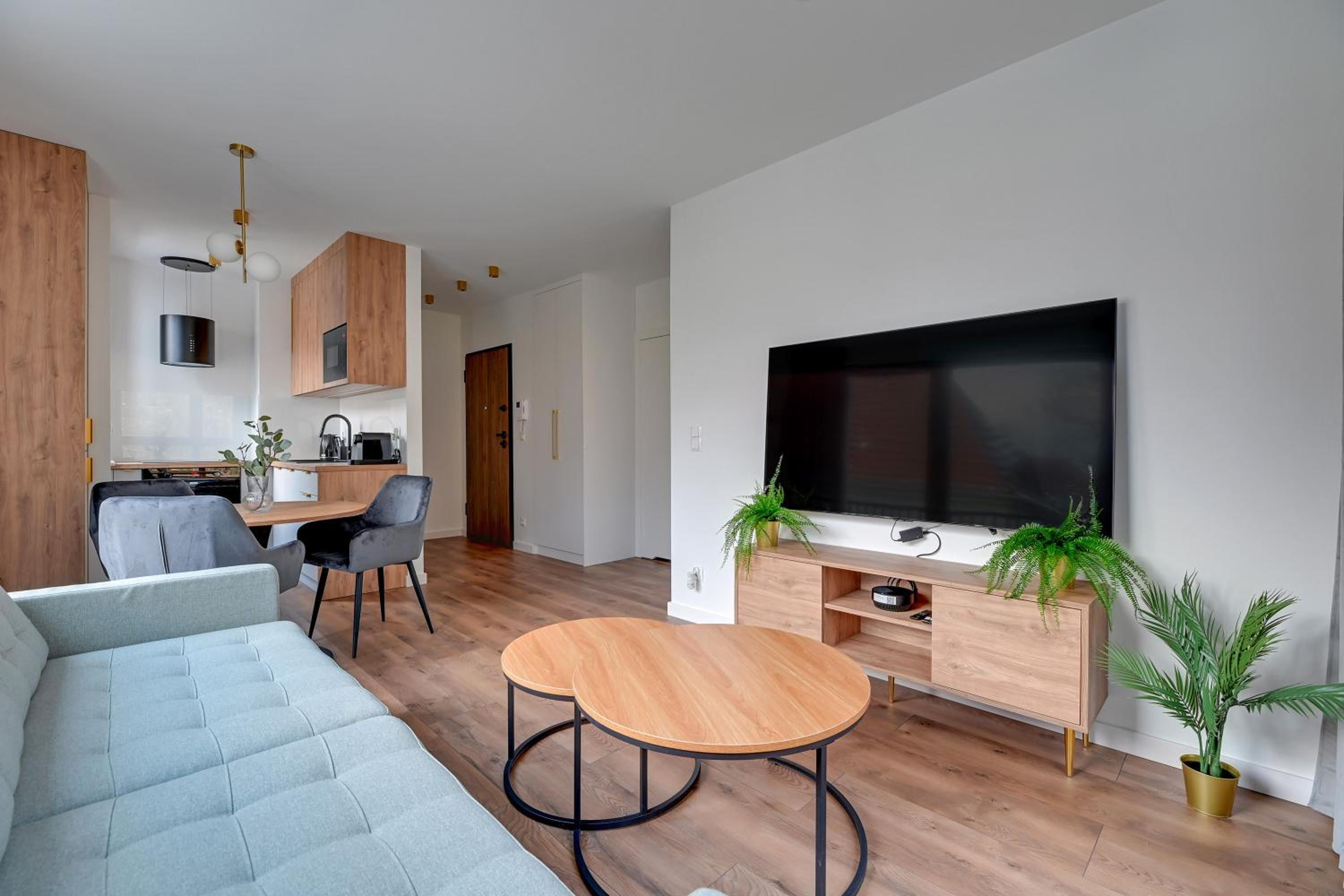 Lion Apartments - Młoda Polska Nowe Apartamenty z parkingiem