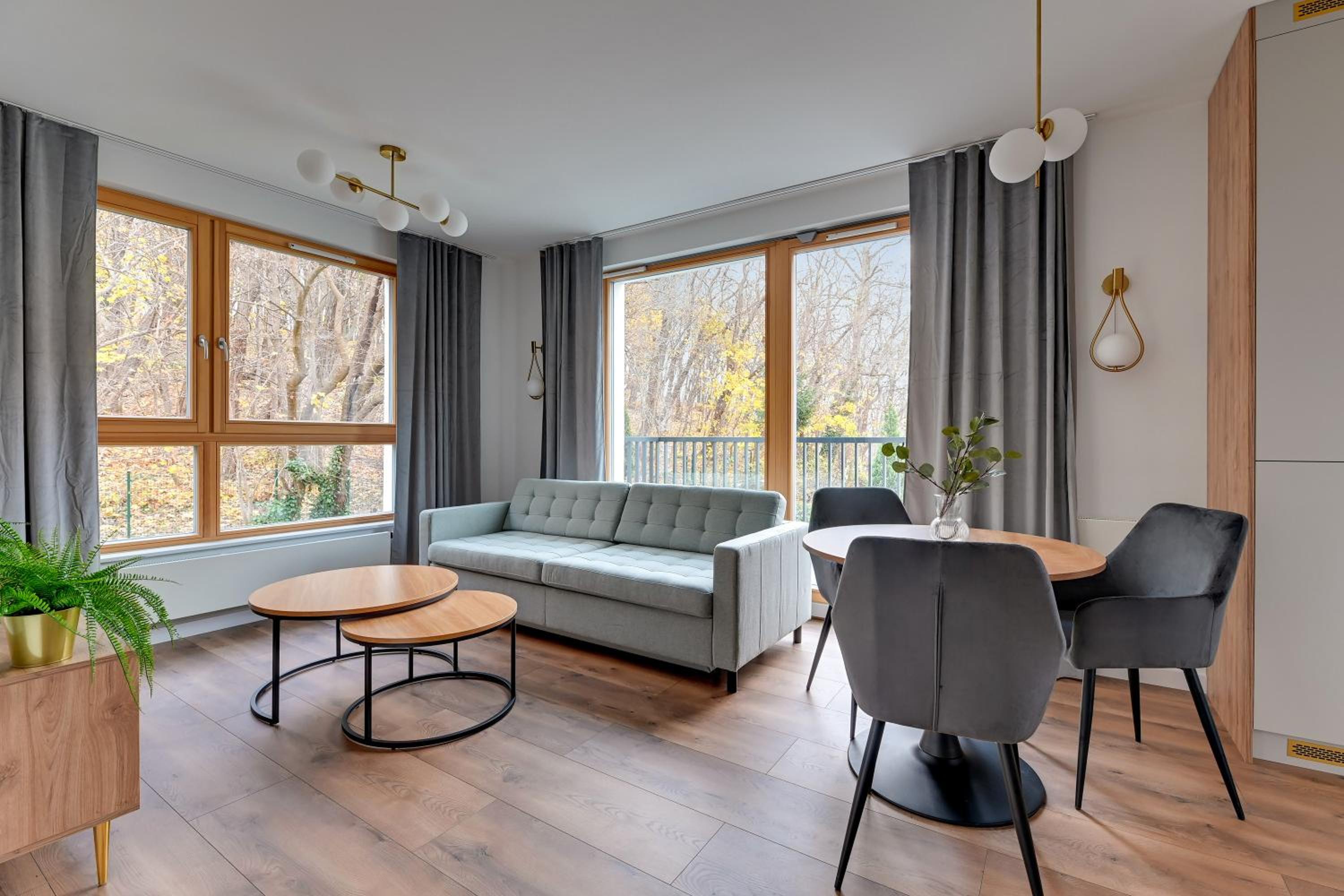 Lion Apartments - Młoda Polska Nowe Apartamenty z parkingiem