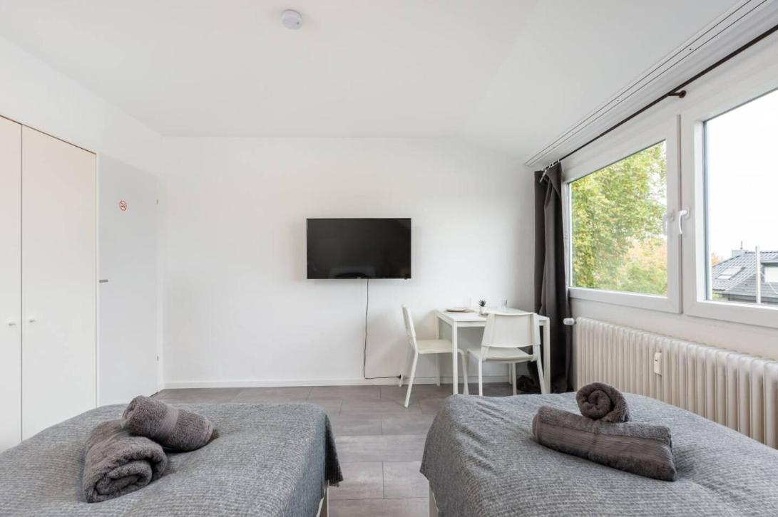 Spacious apartment in Baesweiler for 7 people!