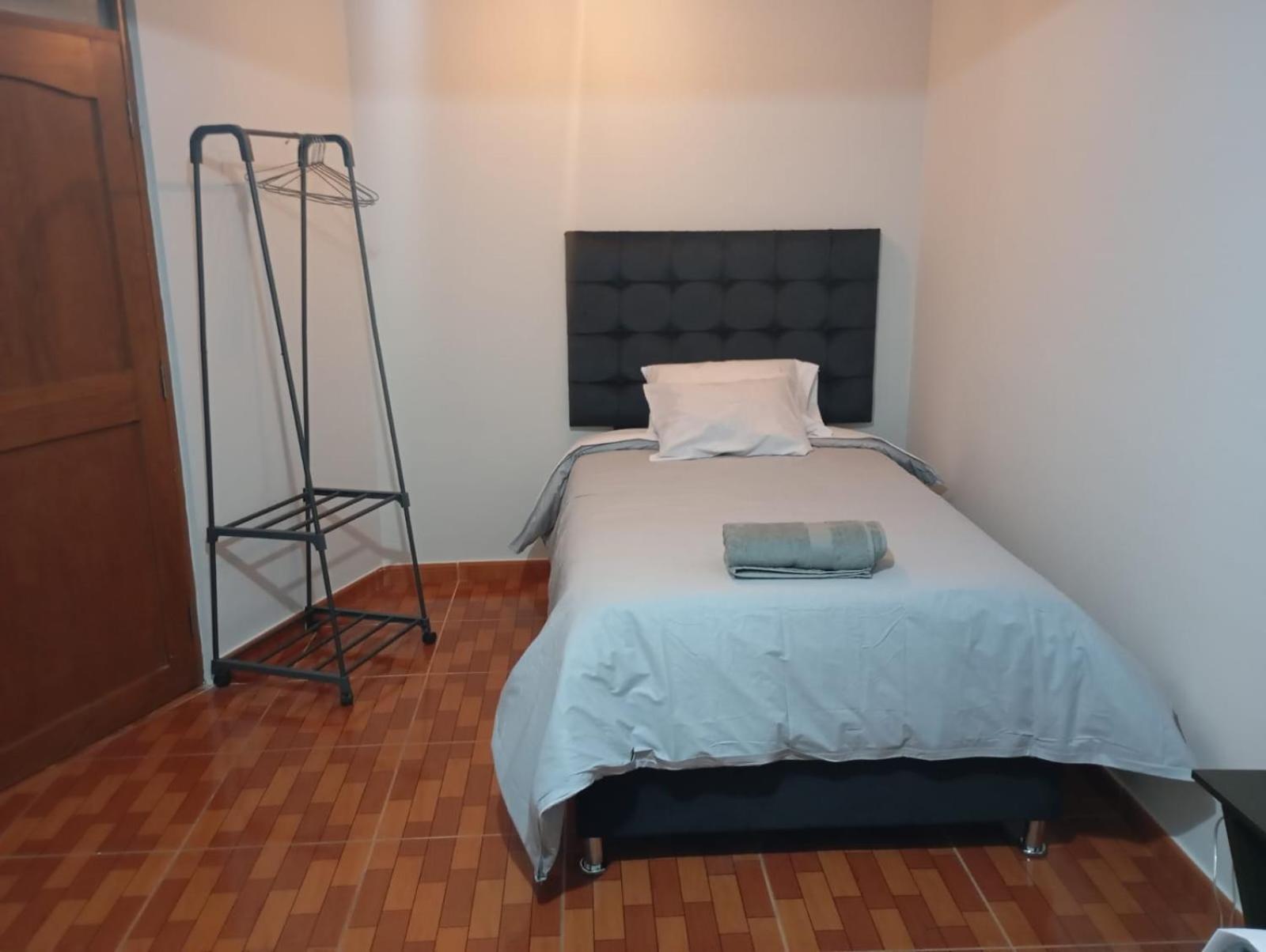 MaKePal Guest House