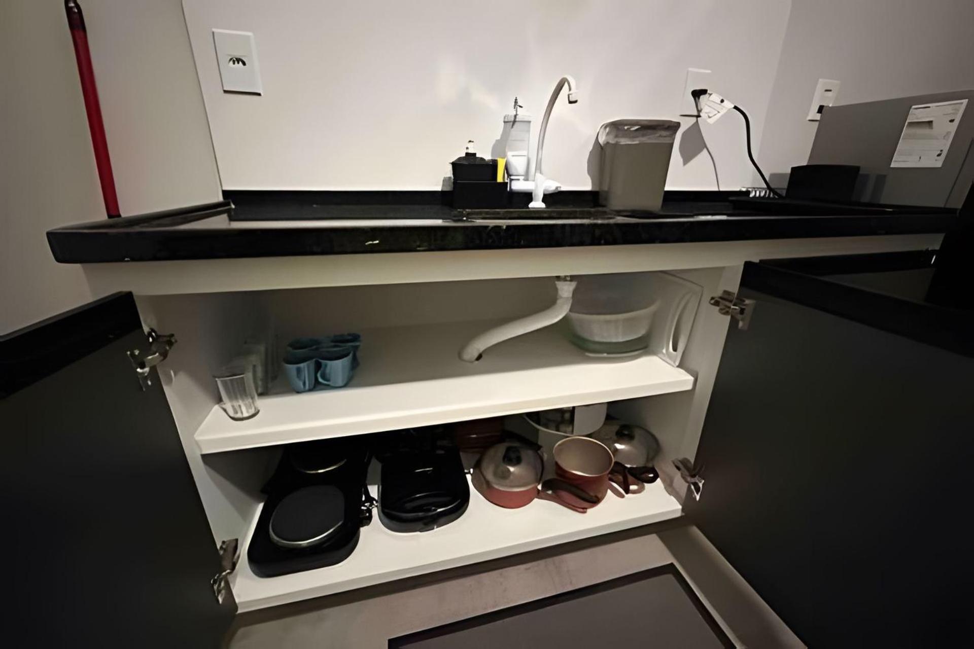 Loft de Luxo no Braga: Perfeito para Casais - Ar, Wi-Fi e Estilo