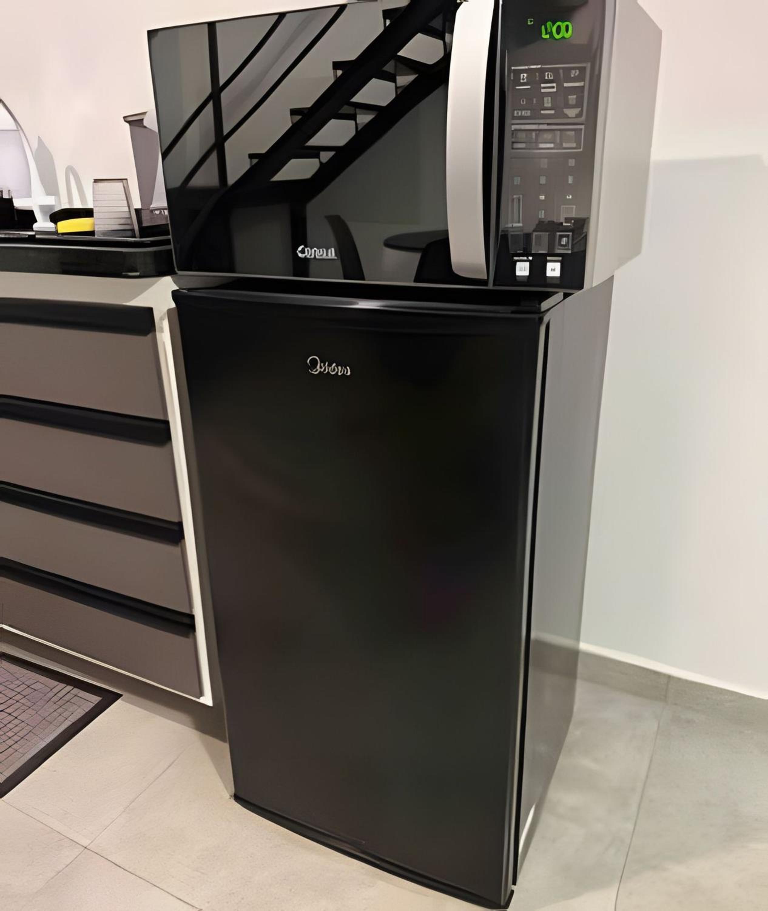 Loft de Luxo no Braga: Perfeito para Casais - Ar, Wi-Fi e Estilo