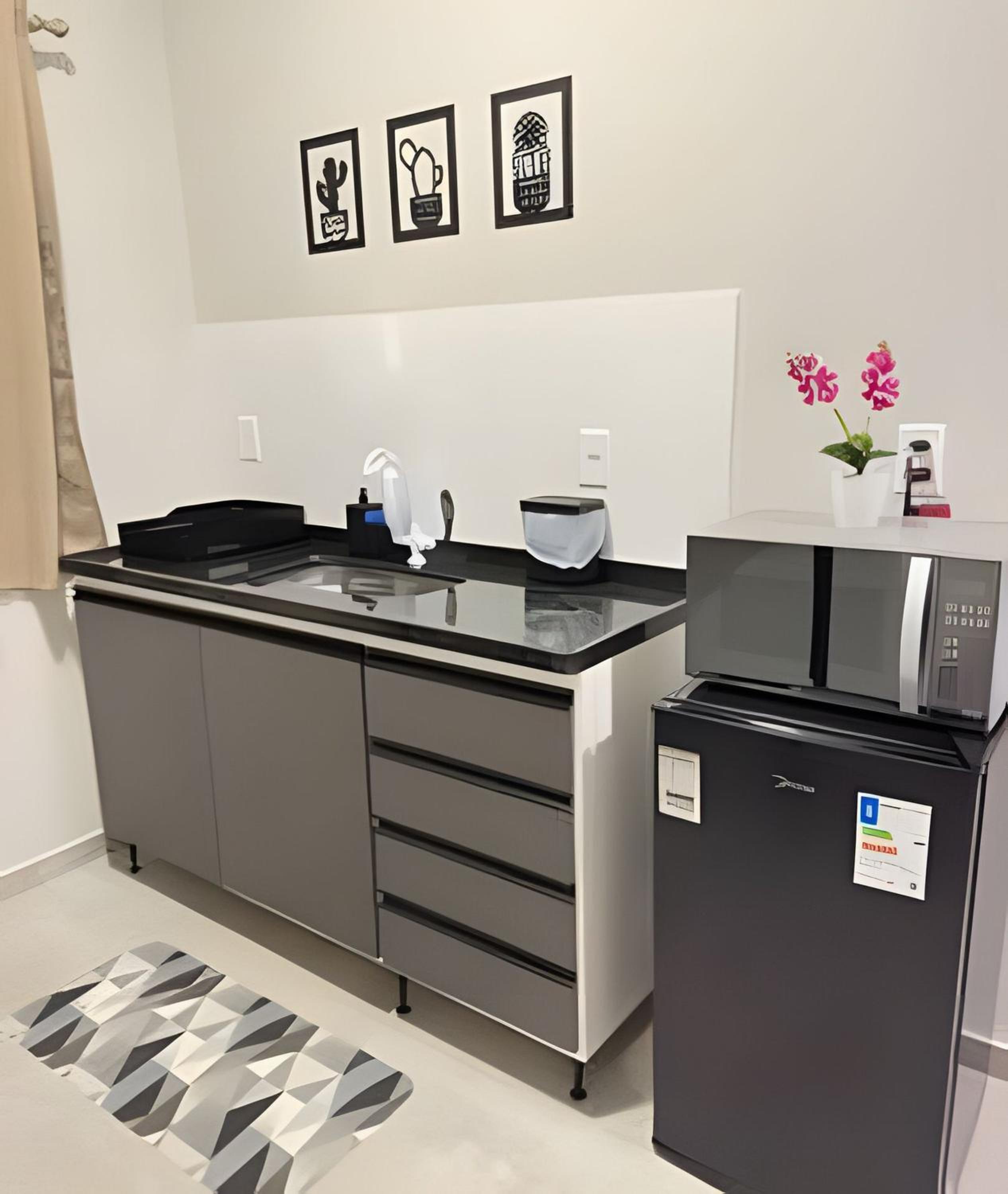 Loft de Luxo no Braga: Perfeito para Casais - Ar, Wi-Fi e Estilo