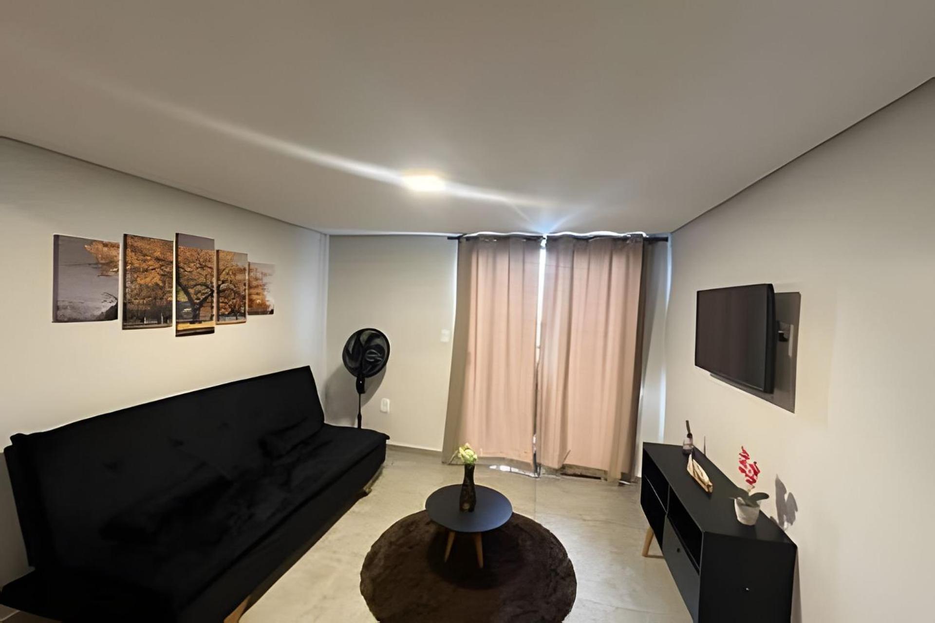 Loft de Luxo no Braga: Perfeito para Casais - Ar, Wi-Fi e Estilo