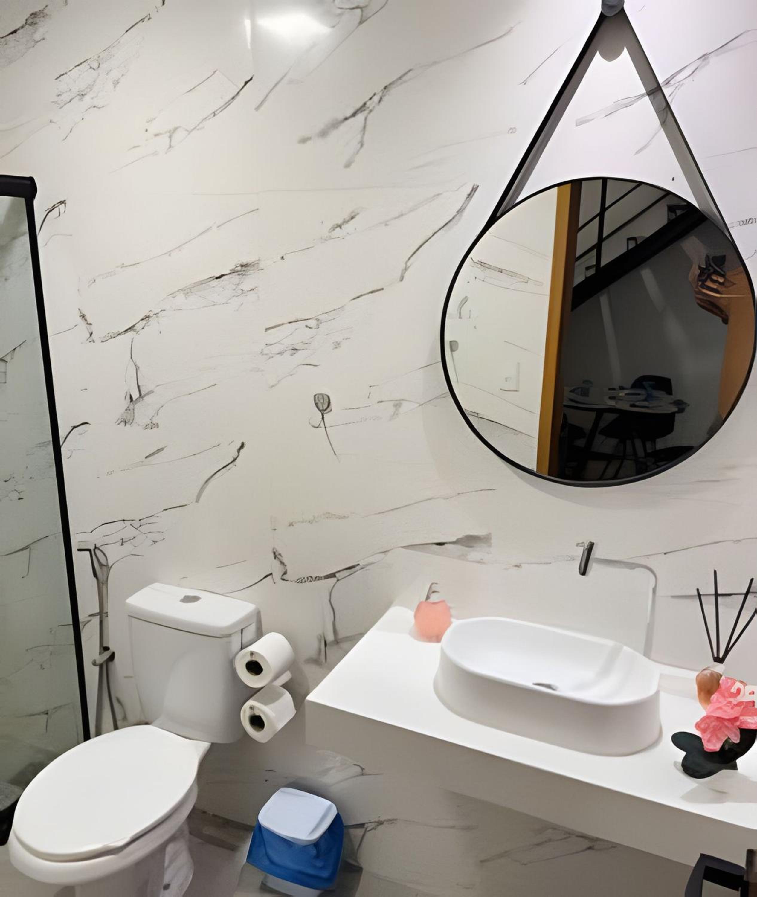 Loft de Luxo no Braga: Perfeito para Casais - Ar, Wi-Fi e Estilo