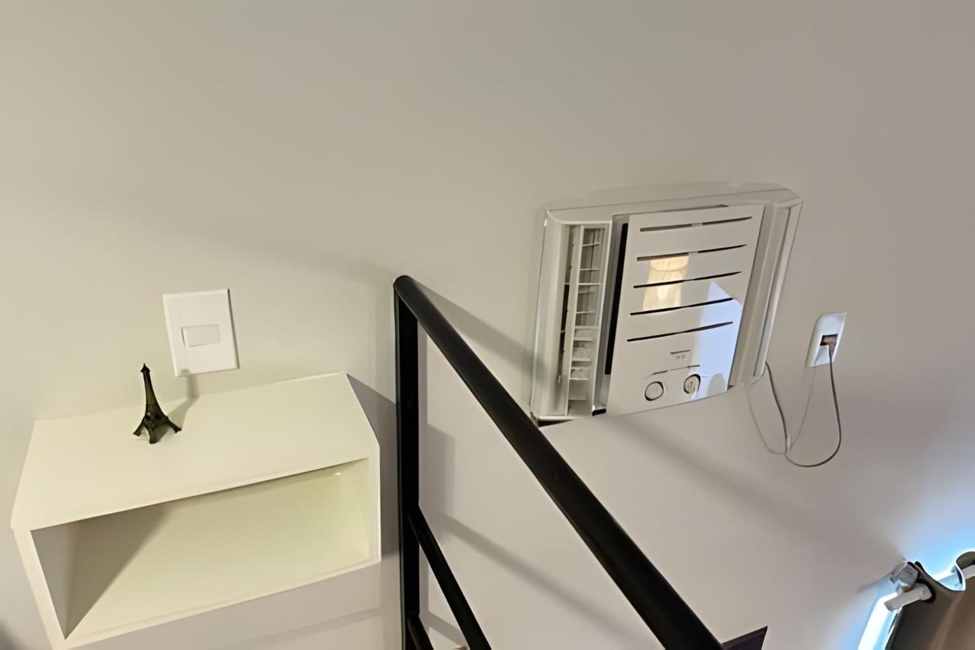 Loft de Luxo no Braga: Perfeito para Casais - Ar, Wi-Fi e Estilo