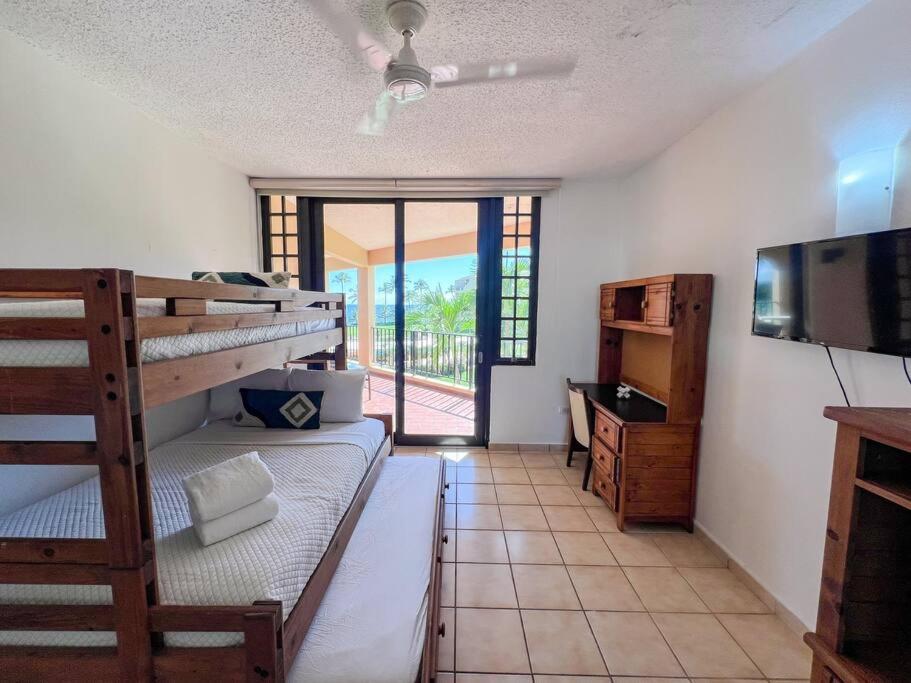 Crescent Beach Apt Ocean View view 5