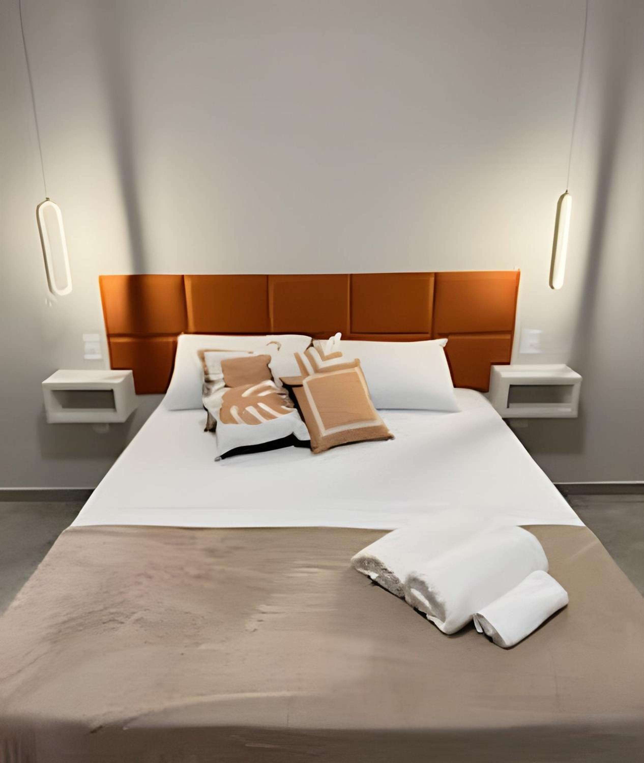 Loft de Luxo no Braga: Perfeito para Casais - Ar, Wi-Fi e Estilo