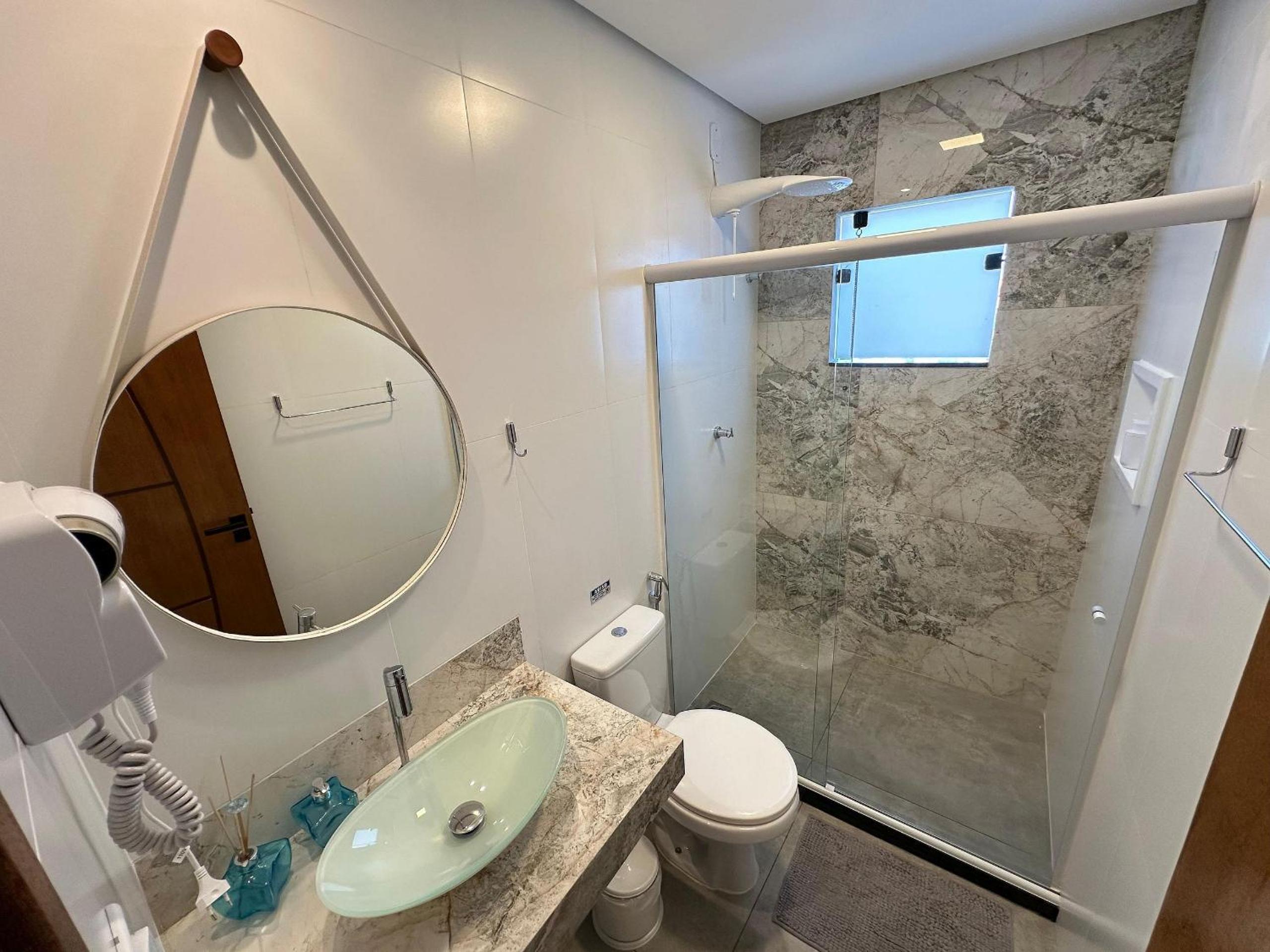 Loft de Luxo no Braga: Perfeito para Casais - Ar, Wi-Fi e Estilo
