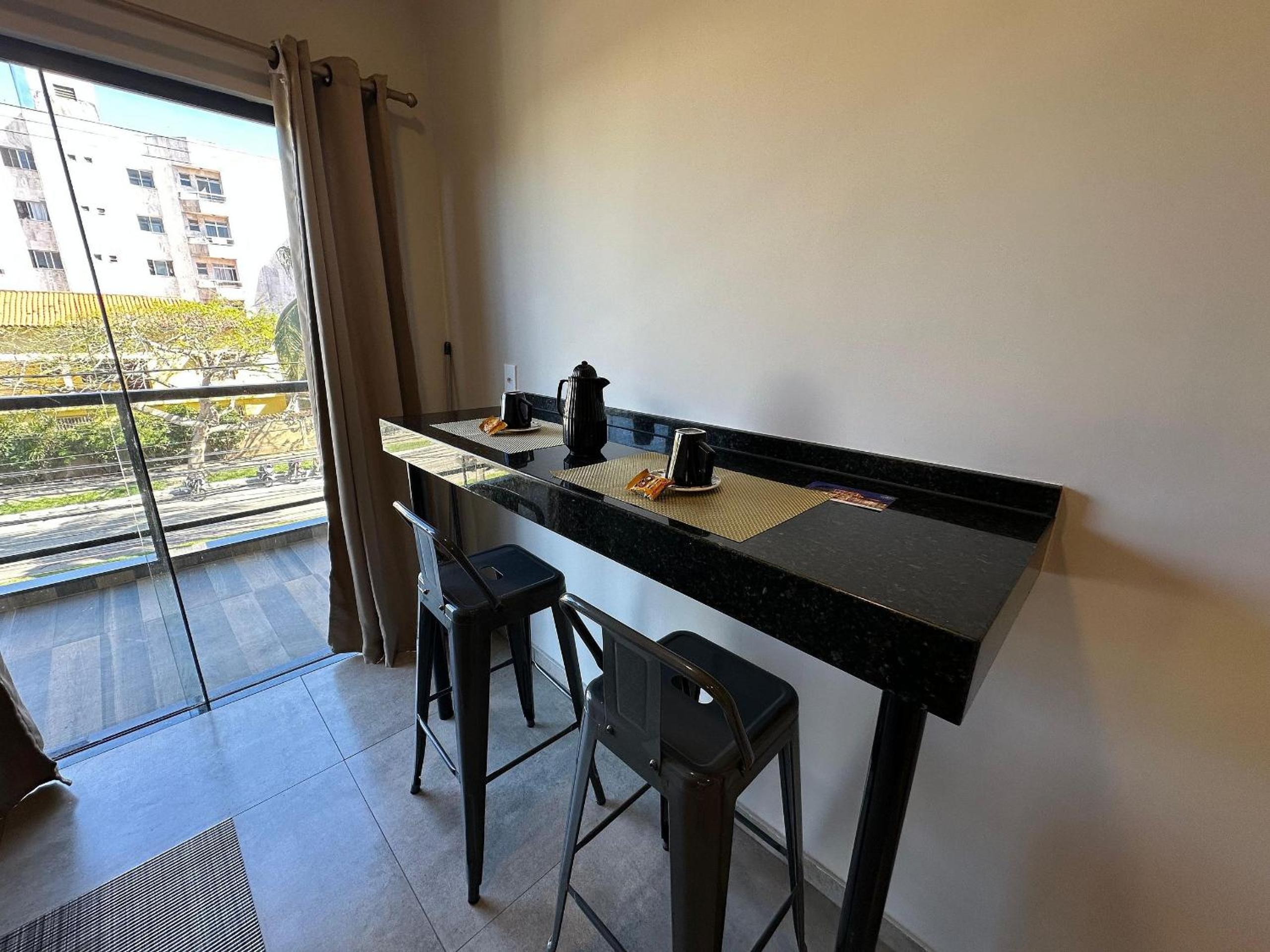 Loft de Luxo no Braga: Perfeito para Casais - Ar, Wi-Fi e Estilo