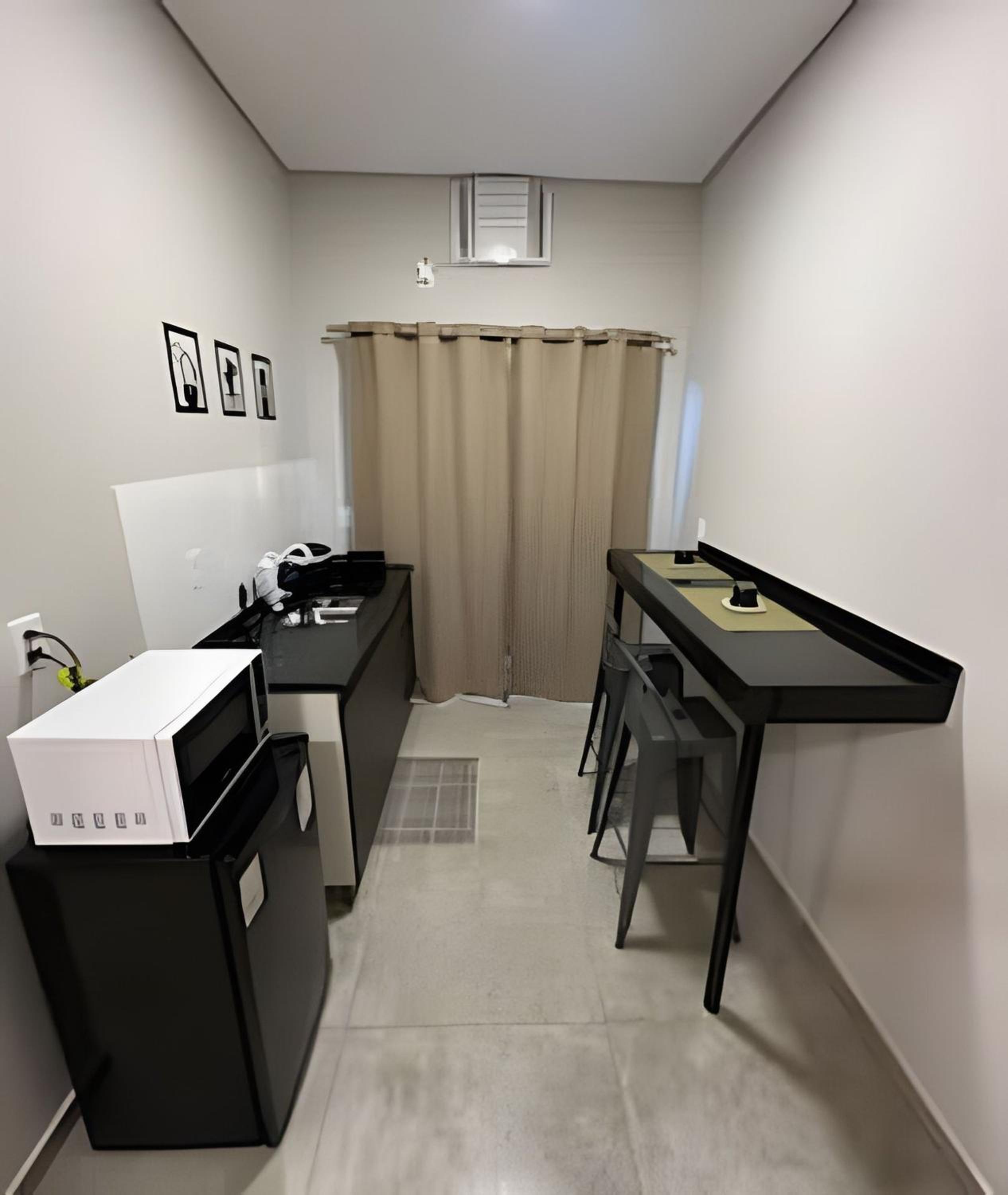 Loft de Luxo no Braga: Perfeito para Casais - Ar, Wi-Fi e Estilo