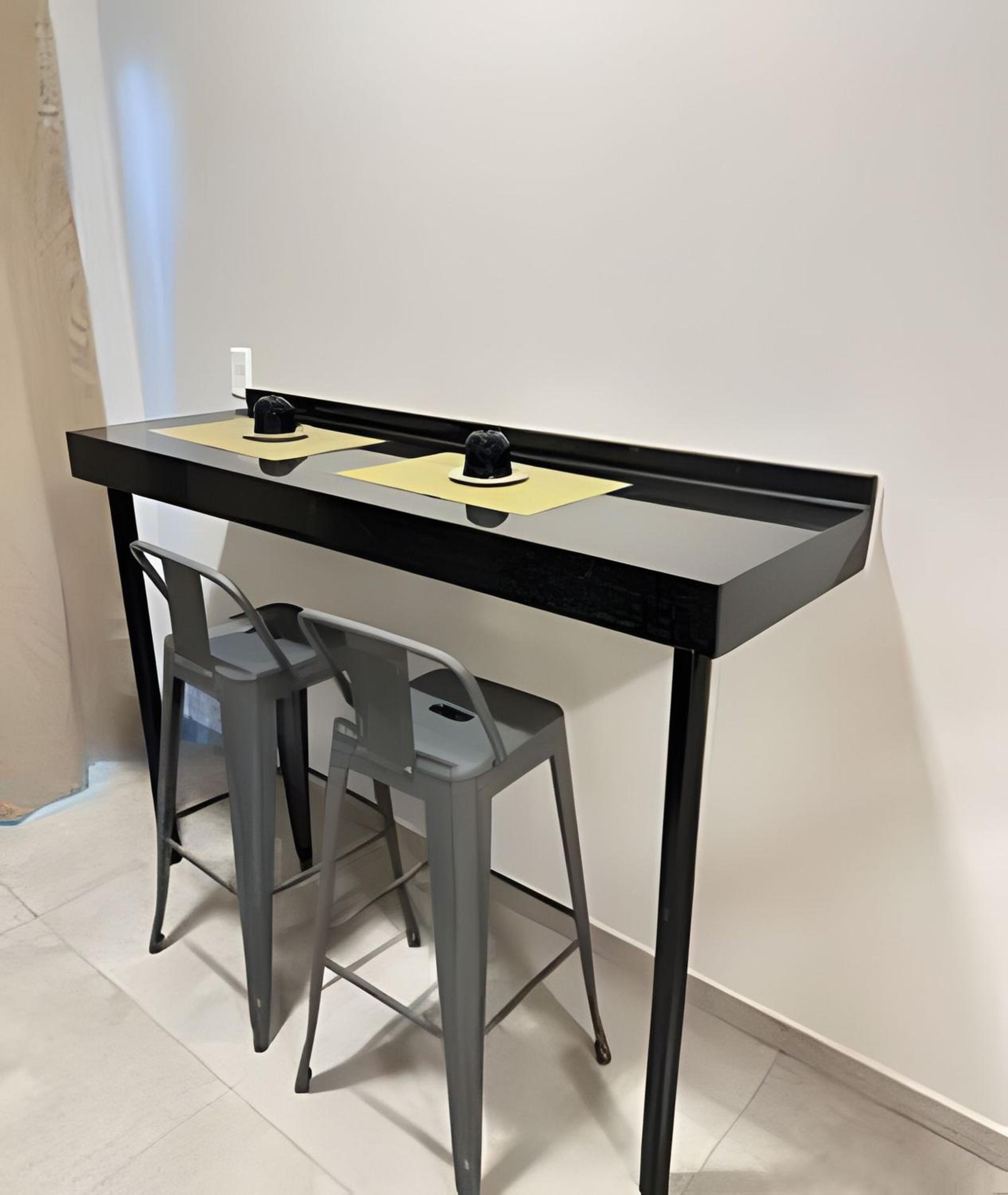 Loft de Luxo no Braga: Perfeito para Casais - Ar, Wi-Fi e Estilo