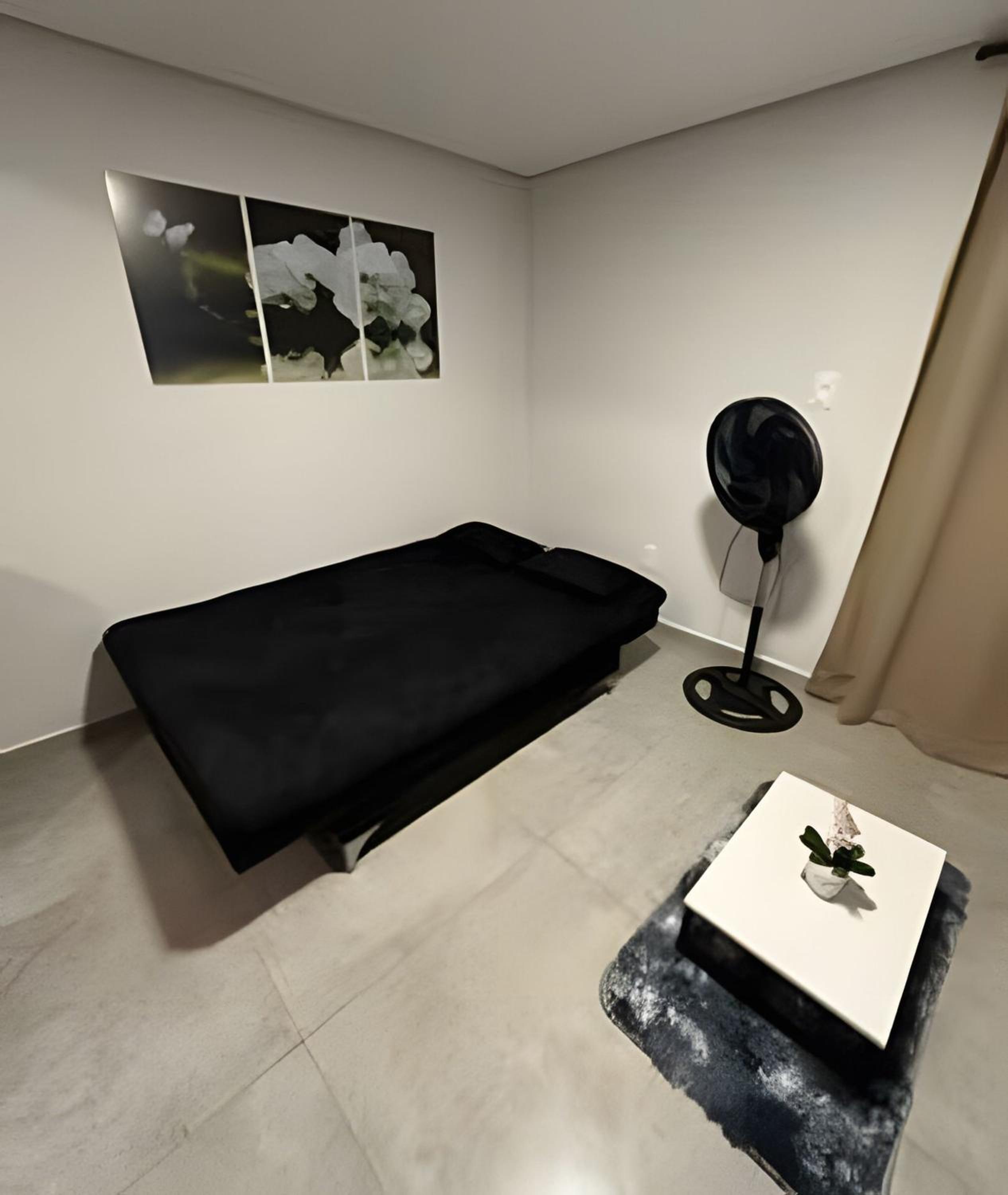 Loft de Luxo no Braga: Perfeito para Casais - Ar, Wi-Fi e Estilo
