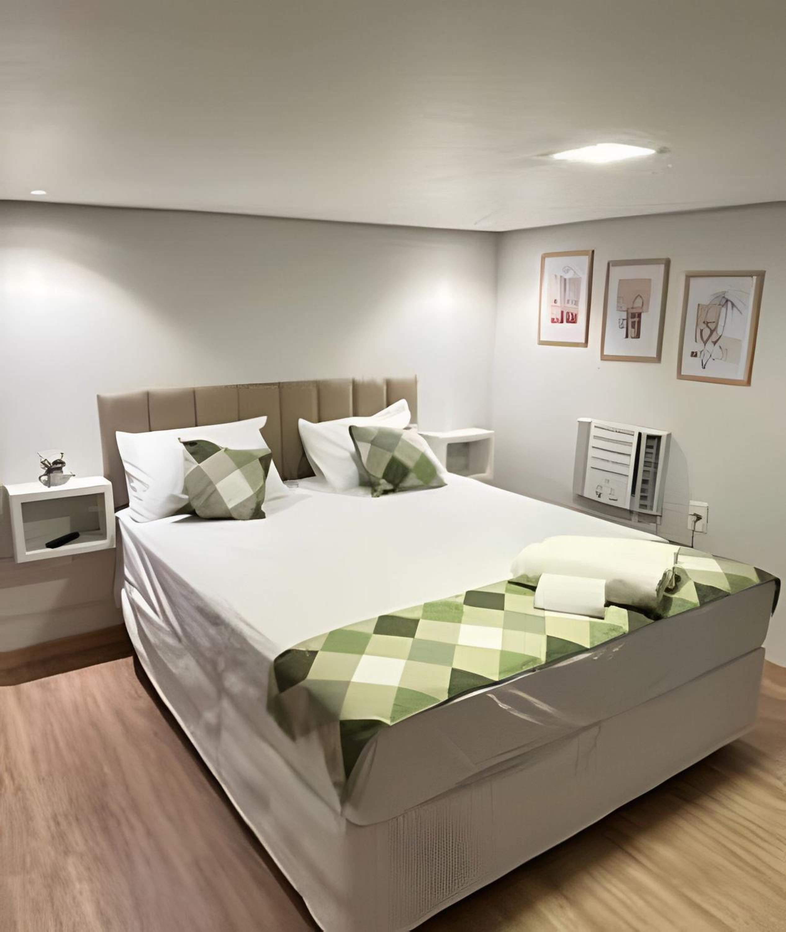 Loft de Luxo no Braga: Perfeito para Casais - Ar, Wi-Fi e Estilo