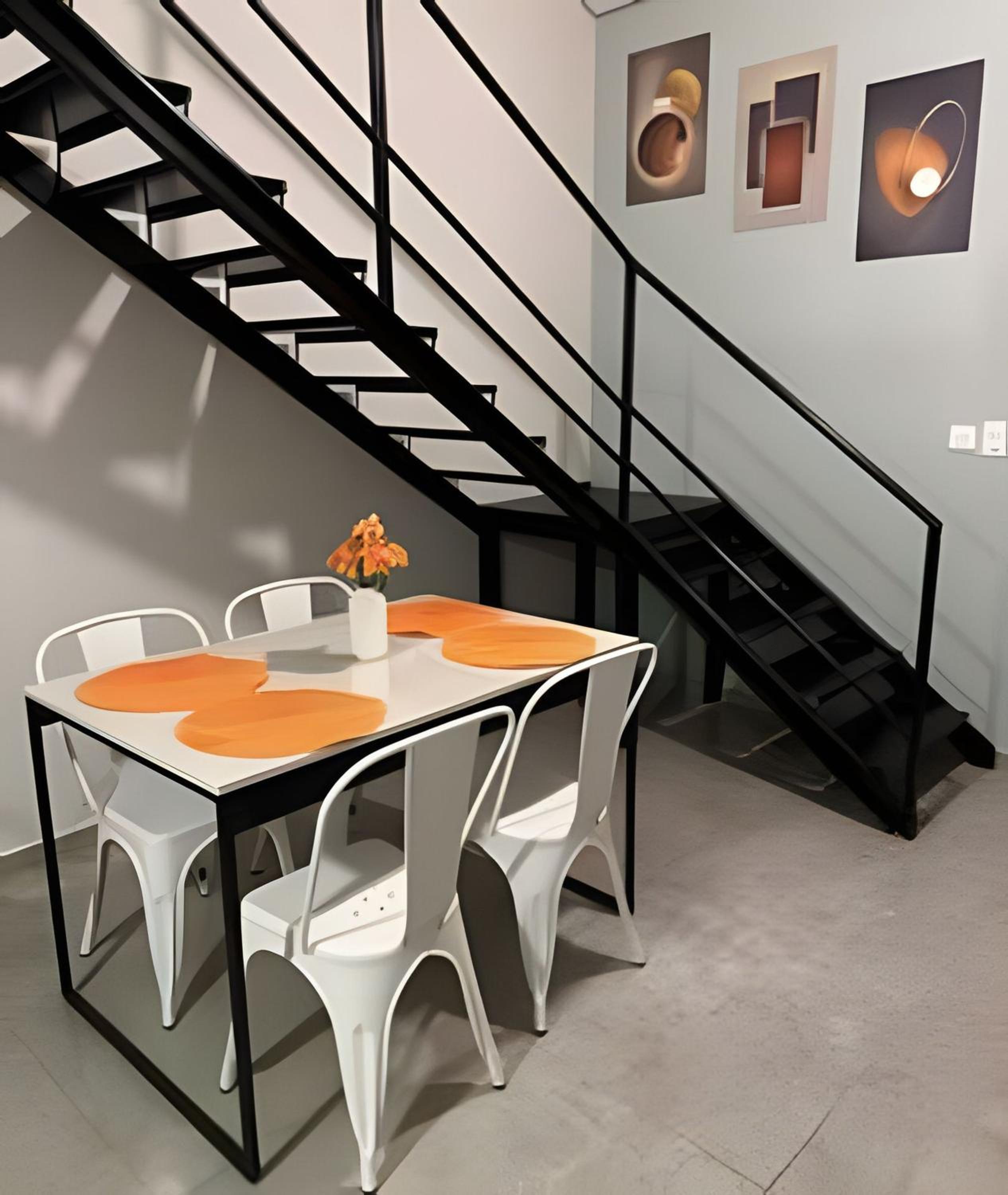 Loft de Luxo no Braga: Perfeito para Casais - Ar, Wi-Fi e Estilo