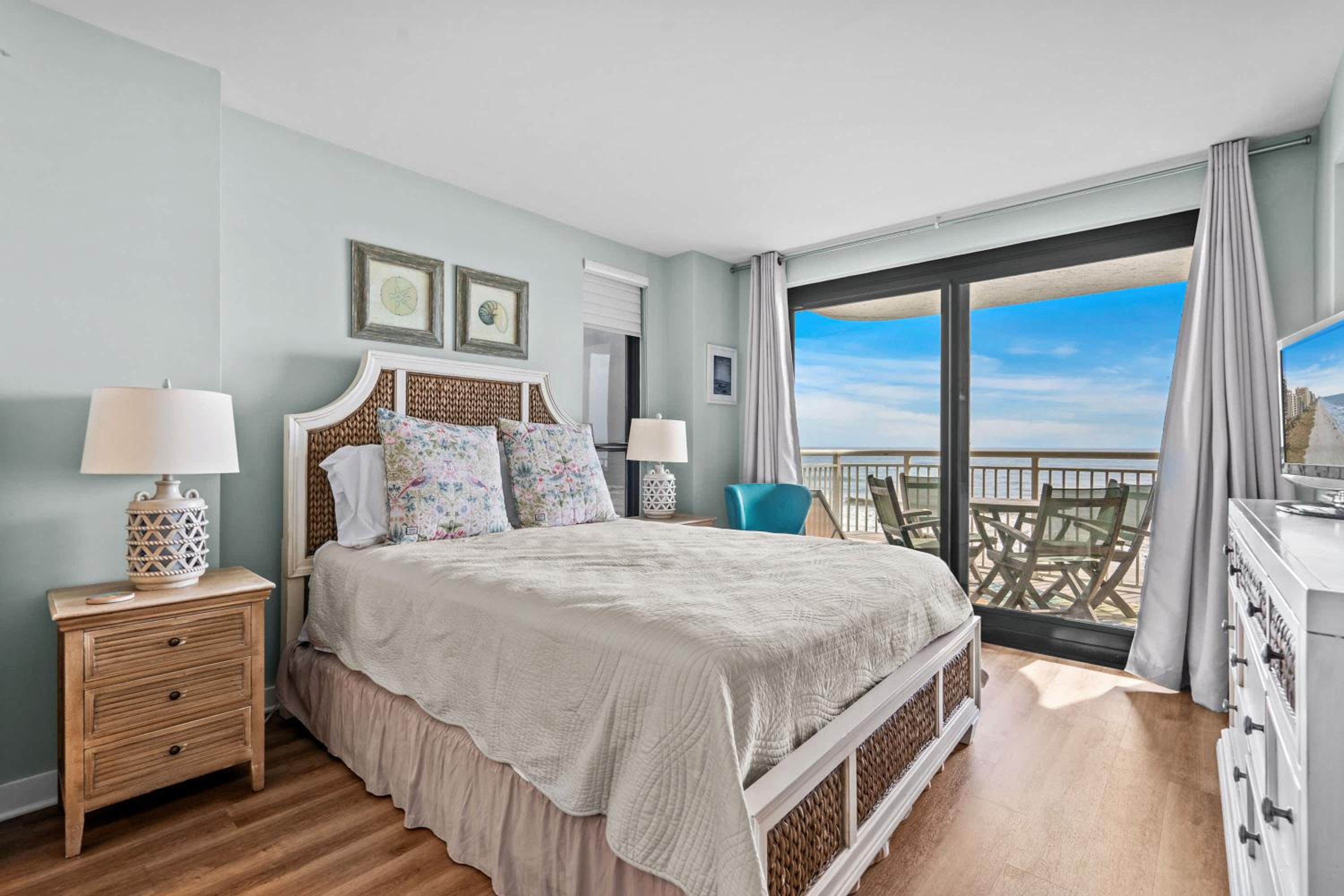 Windemere Beachfront Oasis with Hot Tub and Pool Access view 5