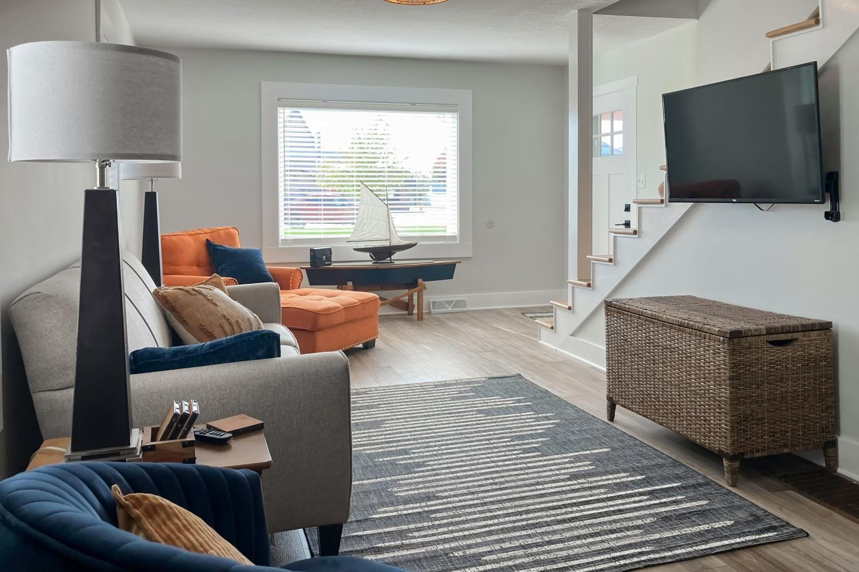 Walk to Beach and Dtwn East Tawas! Lake-View Retreat