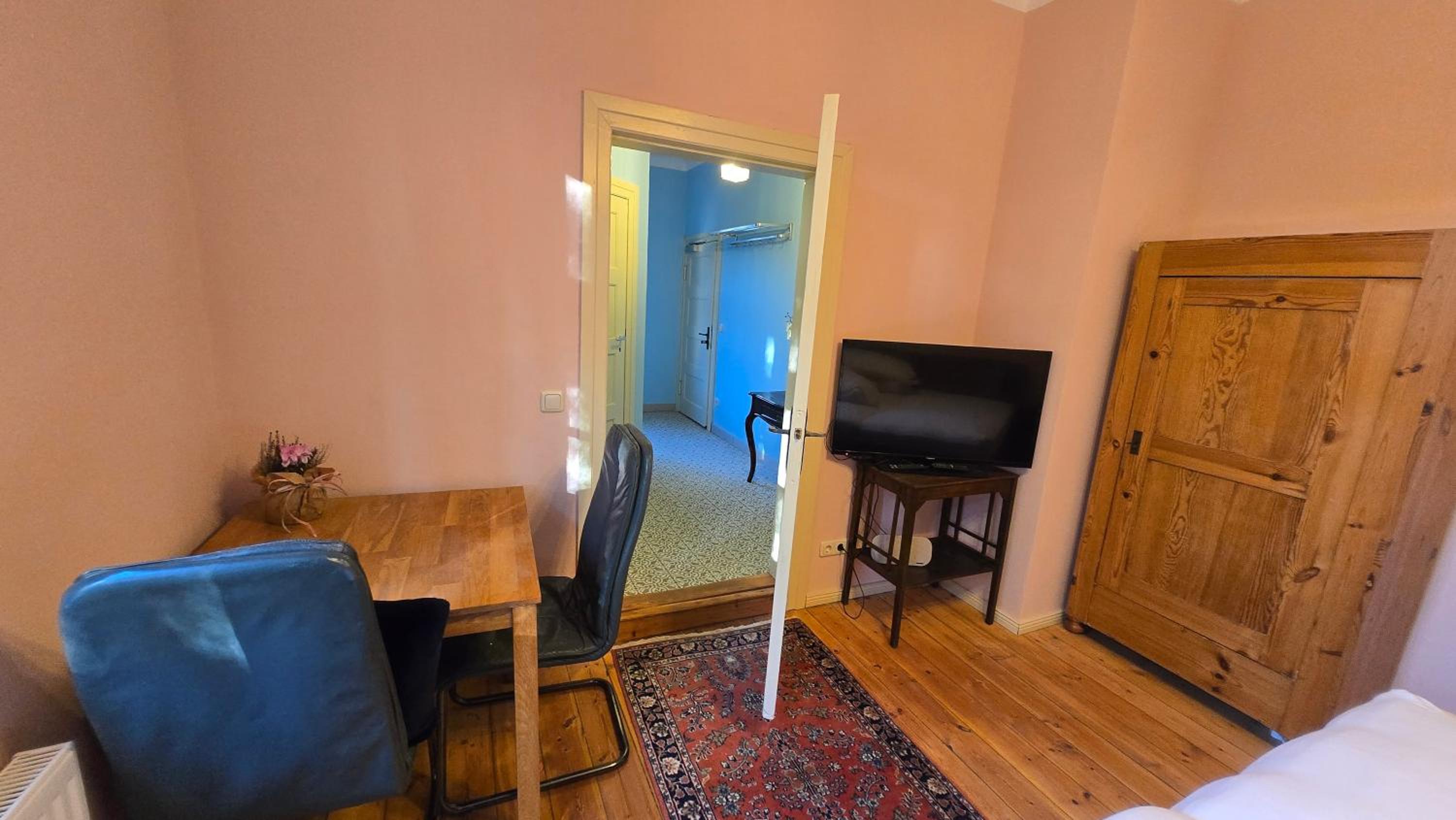 Gemütliche Wohnungen in Wansdorf im denkmalgeschützten Haus