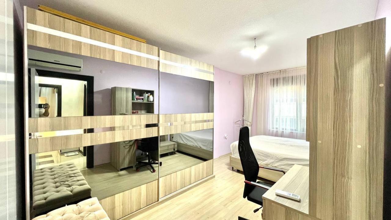 Sunny apartment in antalya