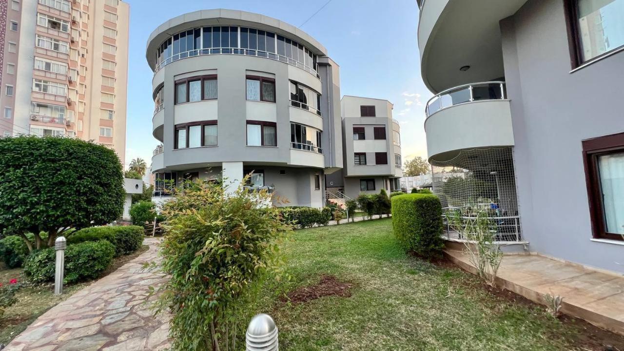 Sunny apartment in antalya