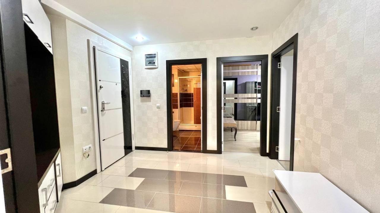 Sunny apartment in antalya