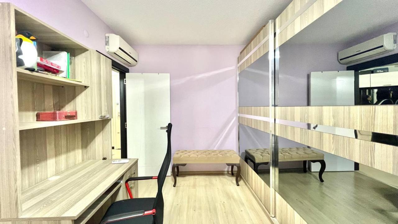 Sunny apartment in antalya