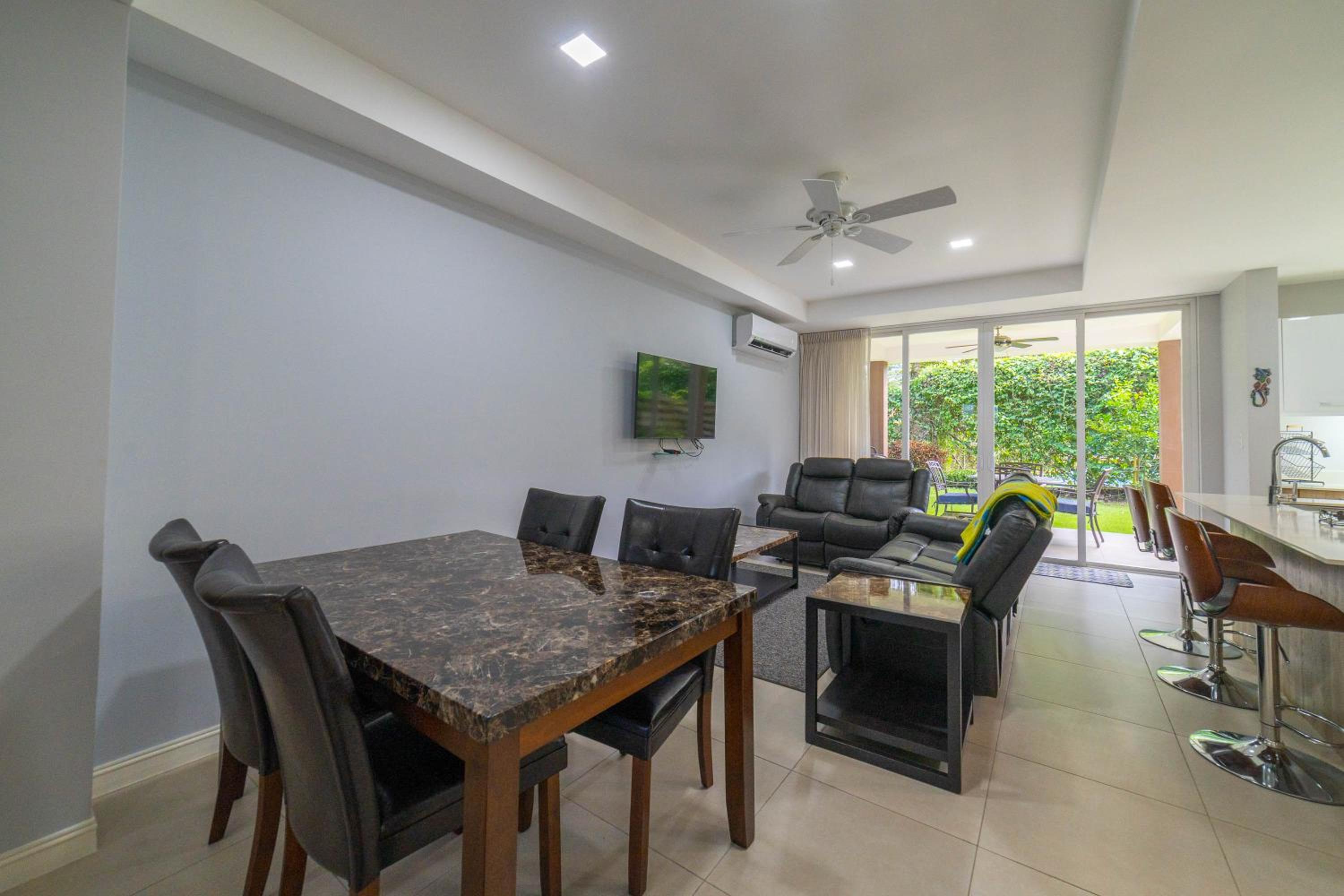 CR Luxury Vacation Rentals