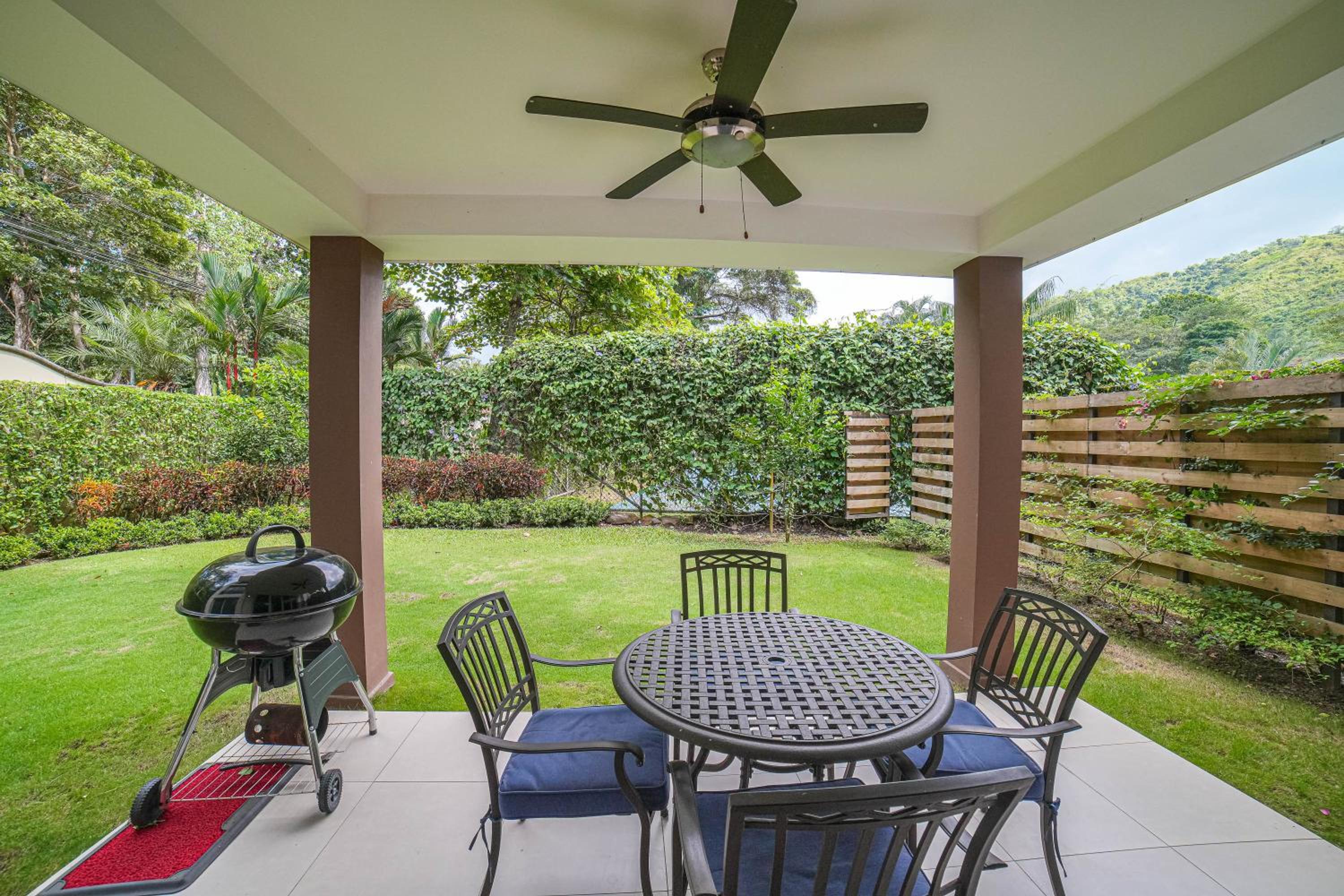 CR Luxury Vacation Rentals