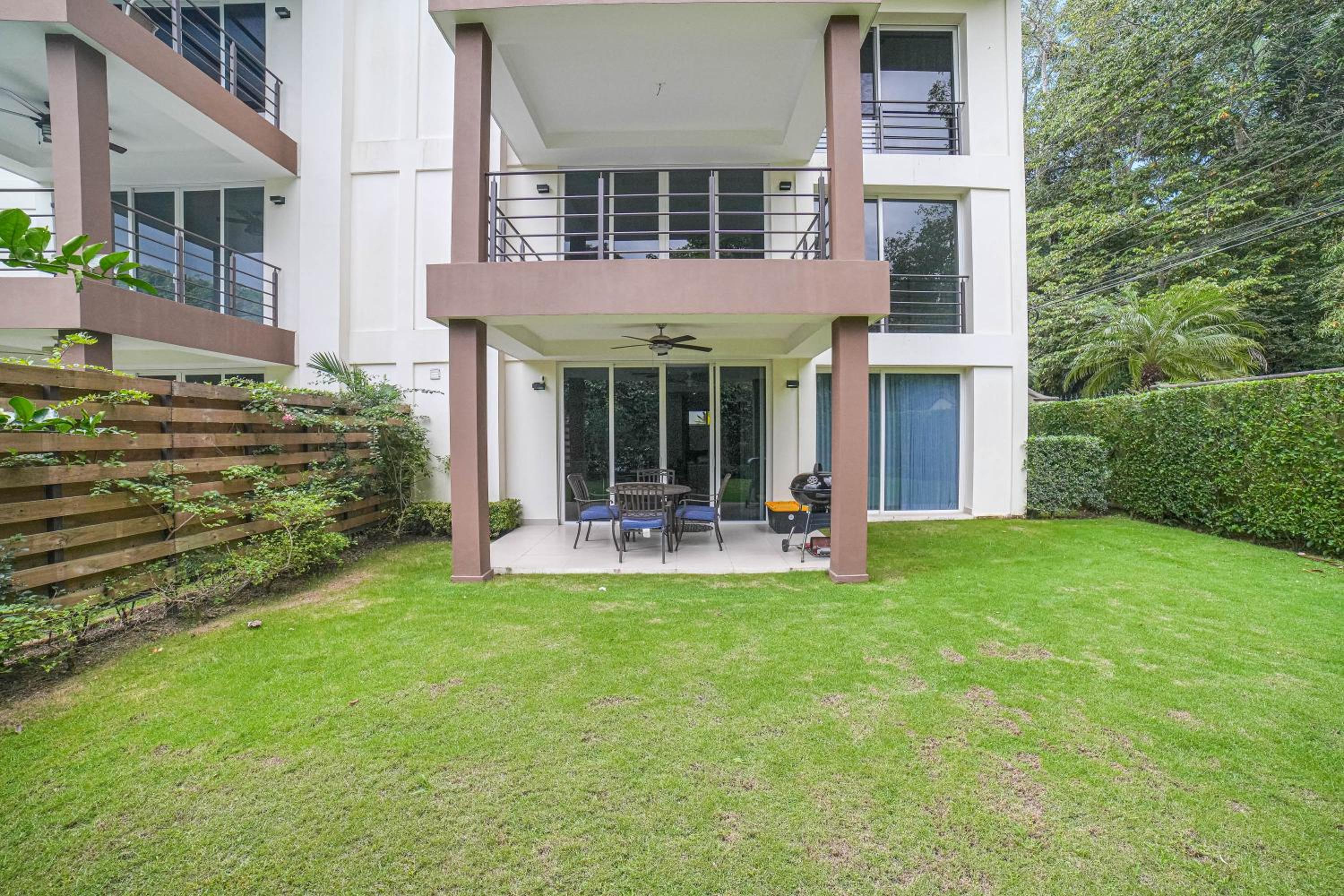 CR Luxury Vacation Rentals