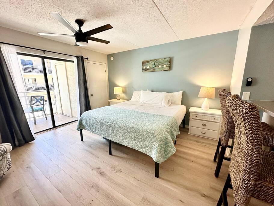 Cheapest on the Beach-Oceanfront-Heated Pool!