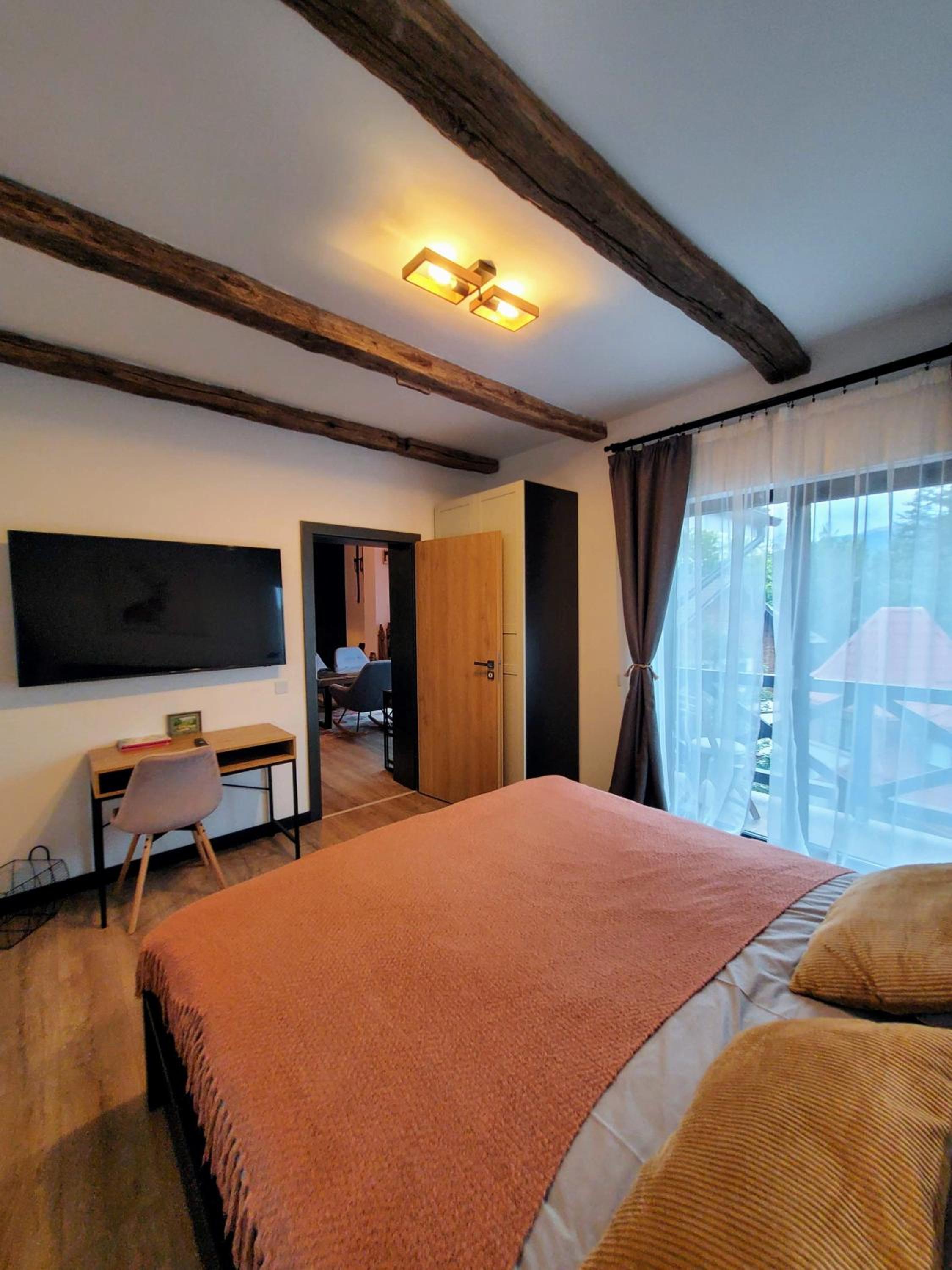 Casa Larisa Antonia Apartments