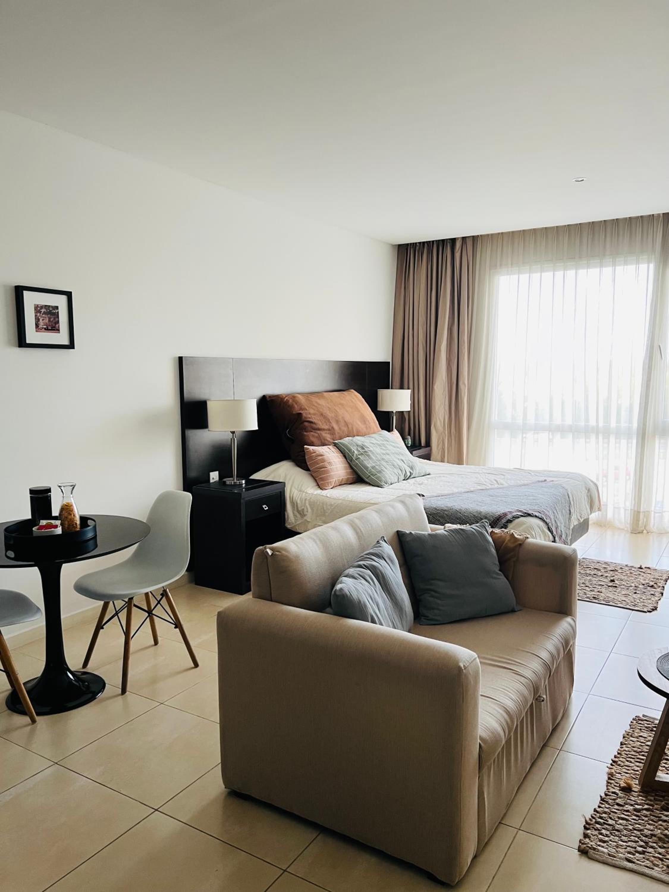 Condominio WYNDHAM NORDELTA DESAYUNO INCLUIDO PISCINA OPCIONAL ARANCELADA !!!!!