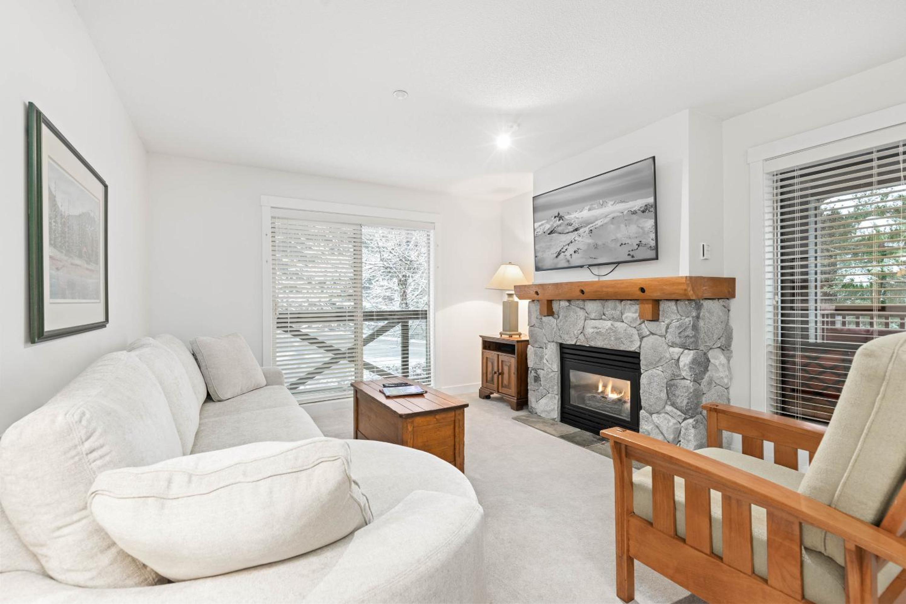 Lost Lake Lodge by Whistler Premier - Image 4