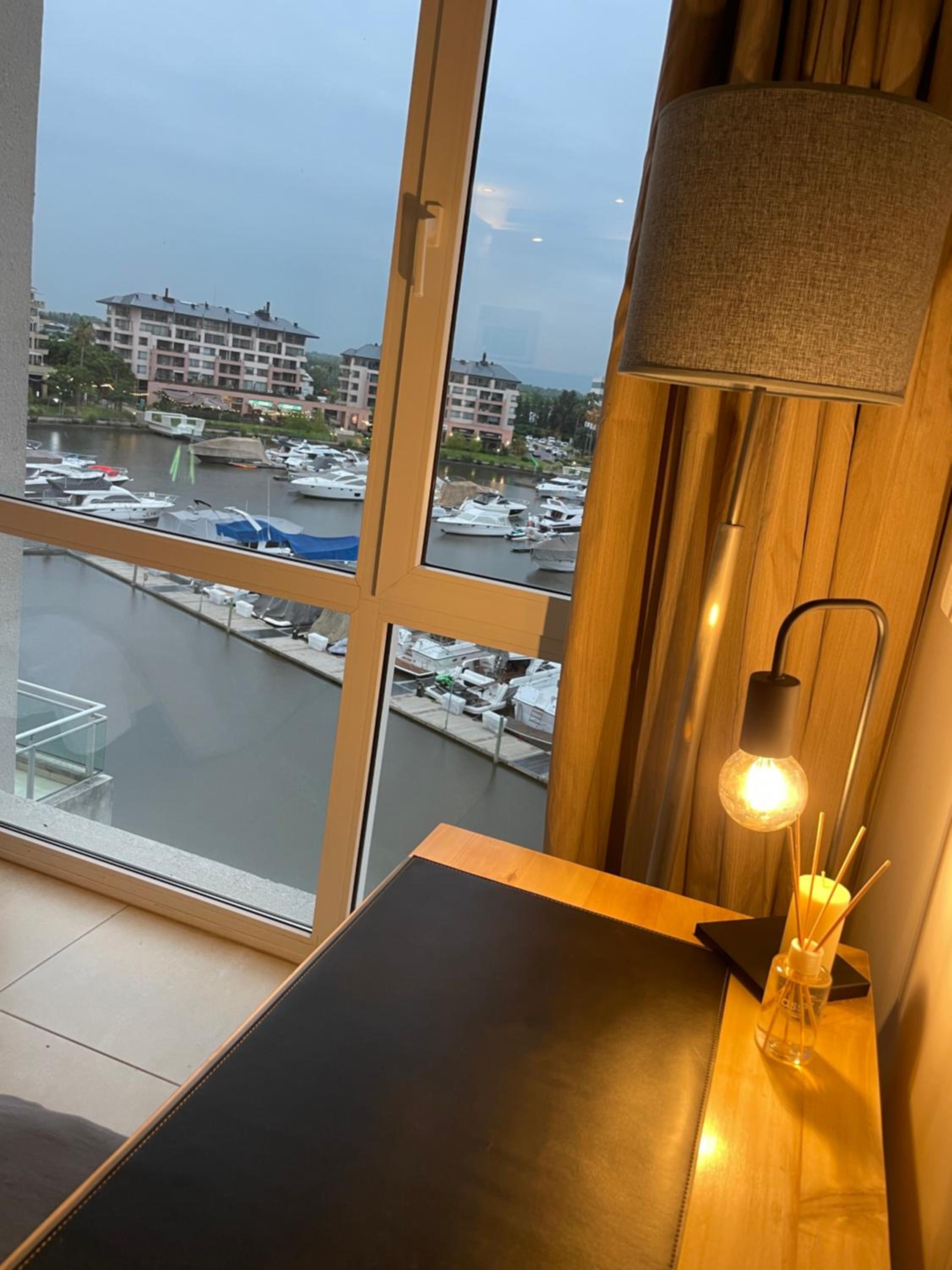 Condominio WYNDHAM NORDELTA DESAYUNO INCLUIDO PISCINA OPCIONAL ARANCELADA !!!!!