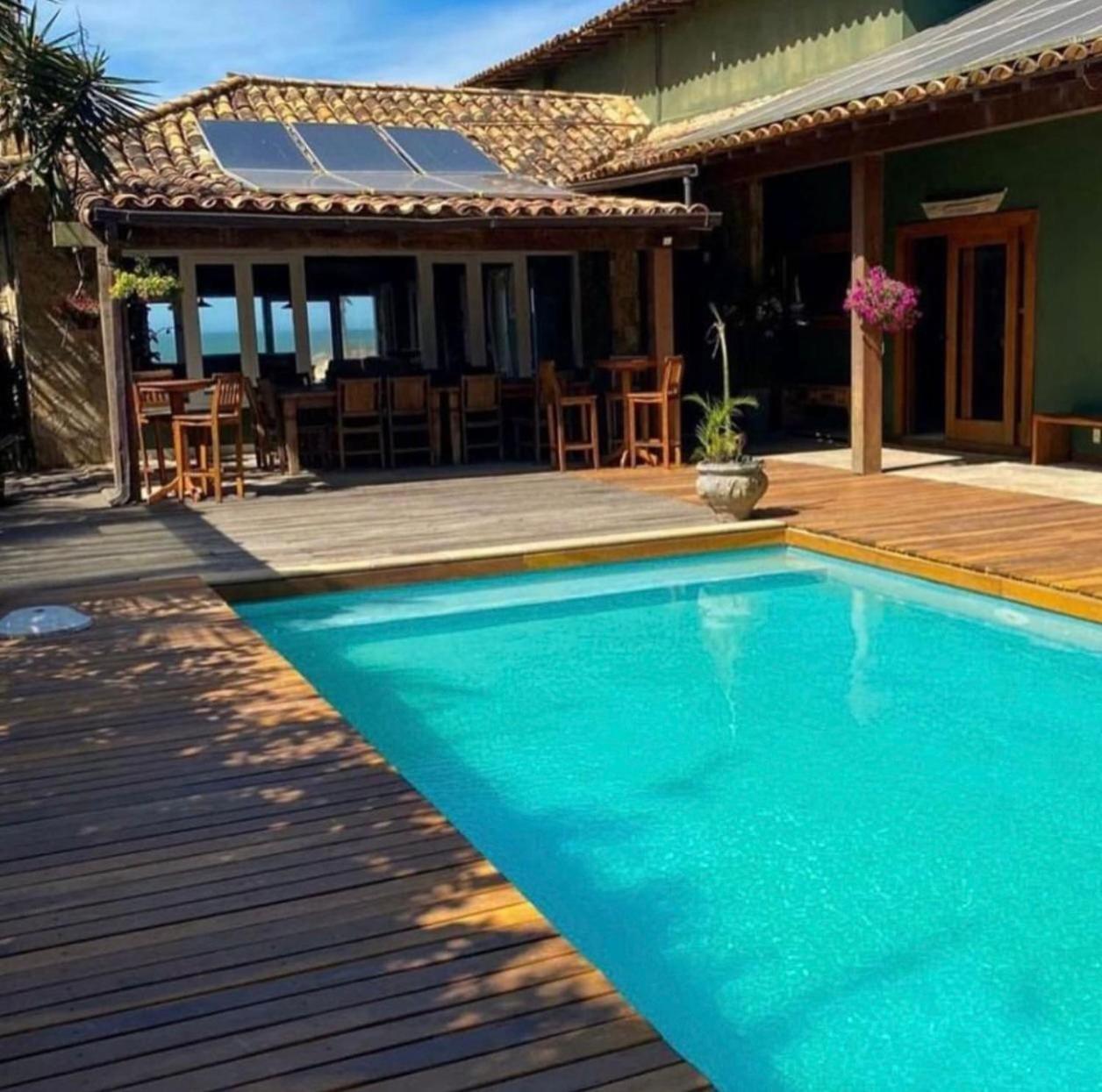 Casa pe na areia em Buzios