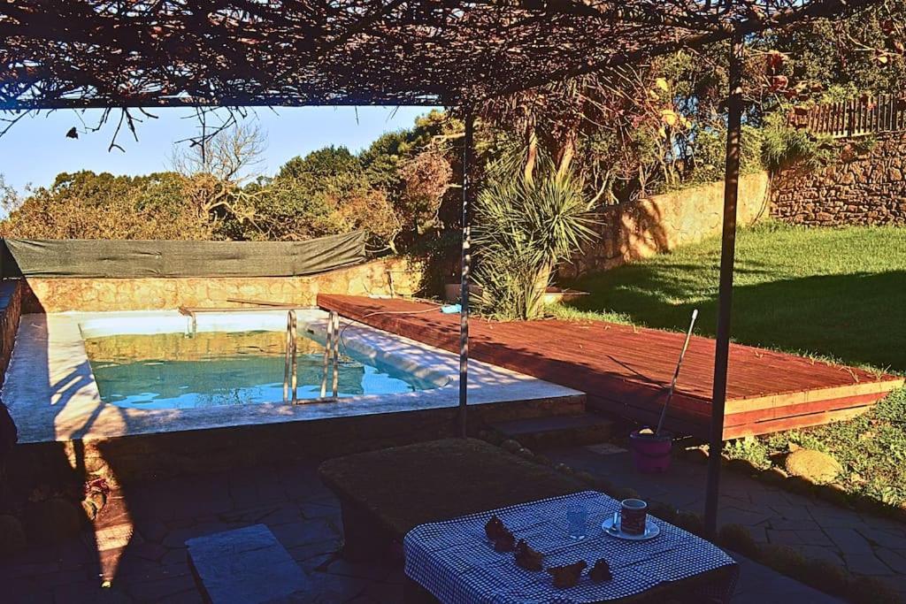 Finca con Piscina en Doniños