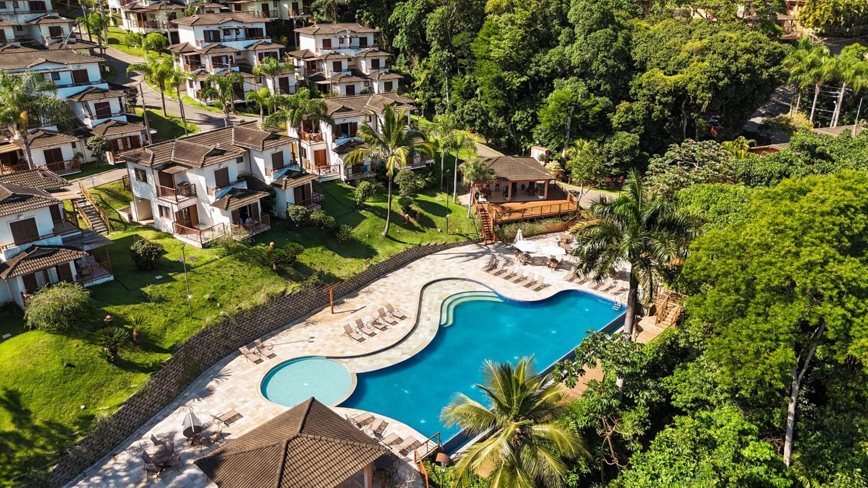 A Casa 46 Ilhabela - Praia do Curral - Refúgio à Beira-Mar, Condominio Yacamim